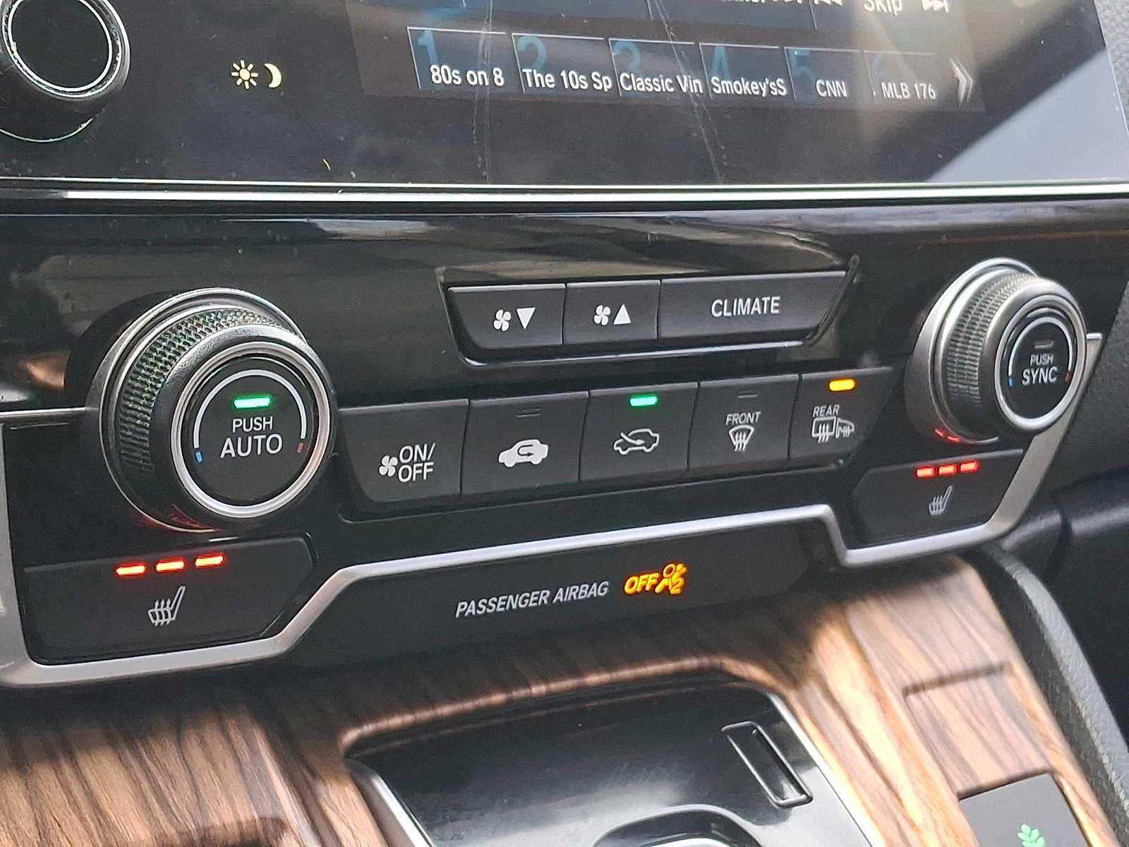 Thumbnail: 2018 Honda CR-V - 14