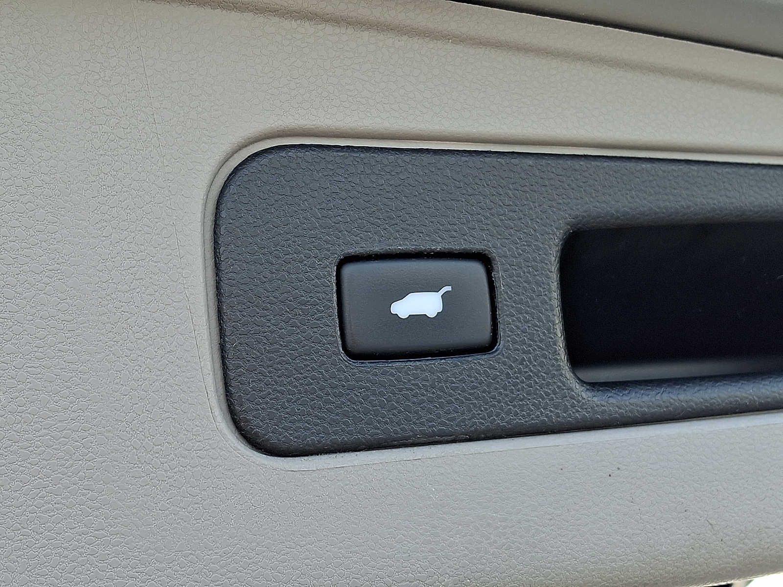 Thumbnail: 2015 Honda Odyssey - 30