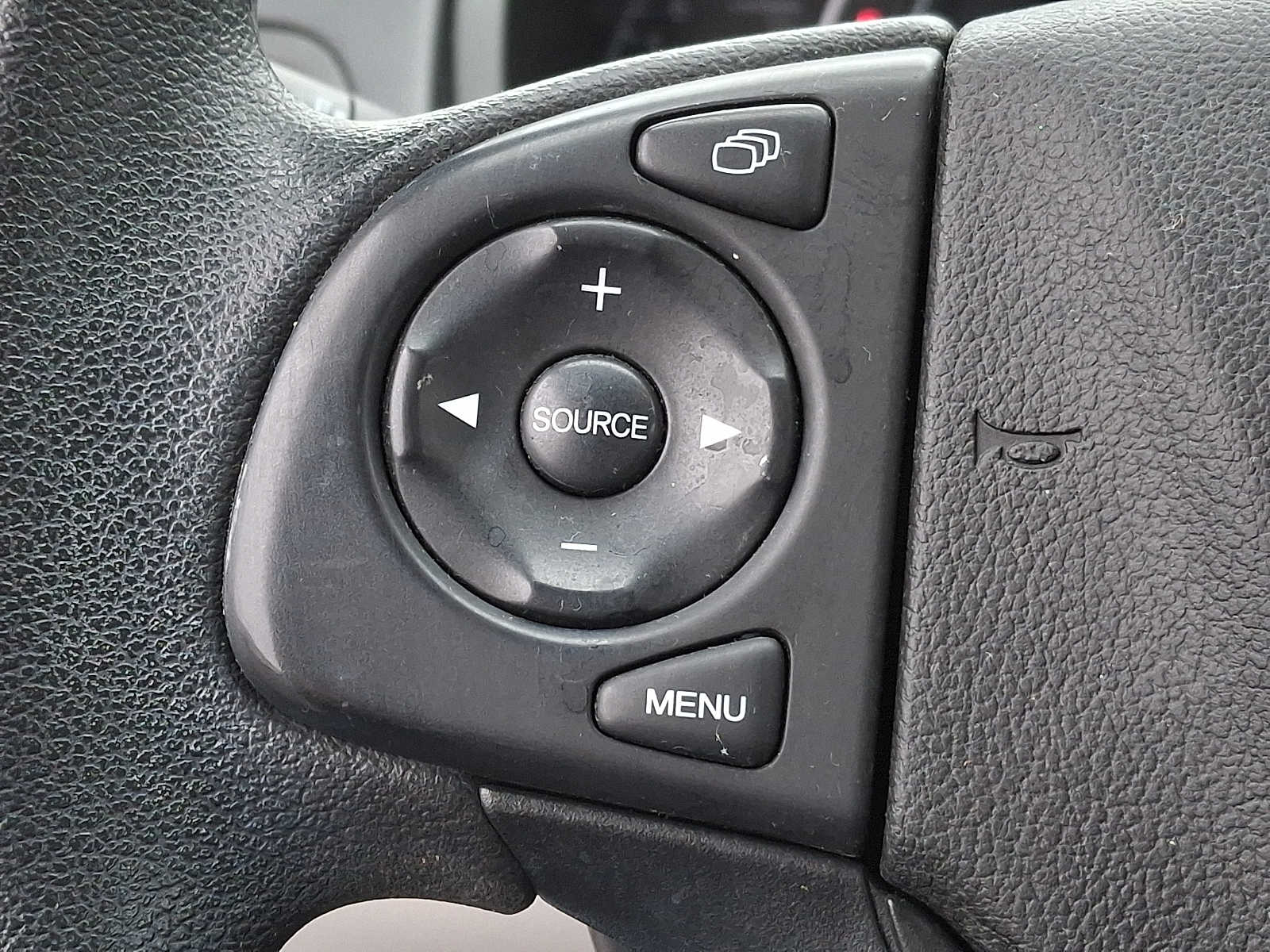 Thumbnail: 2014 Honda CR-V - 16