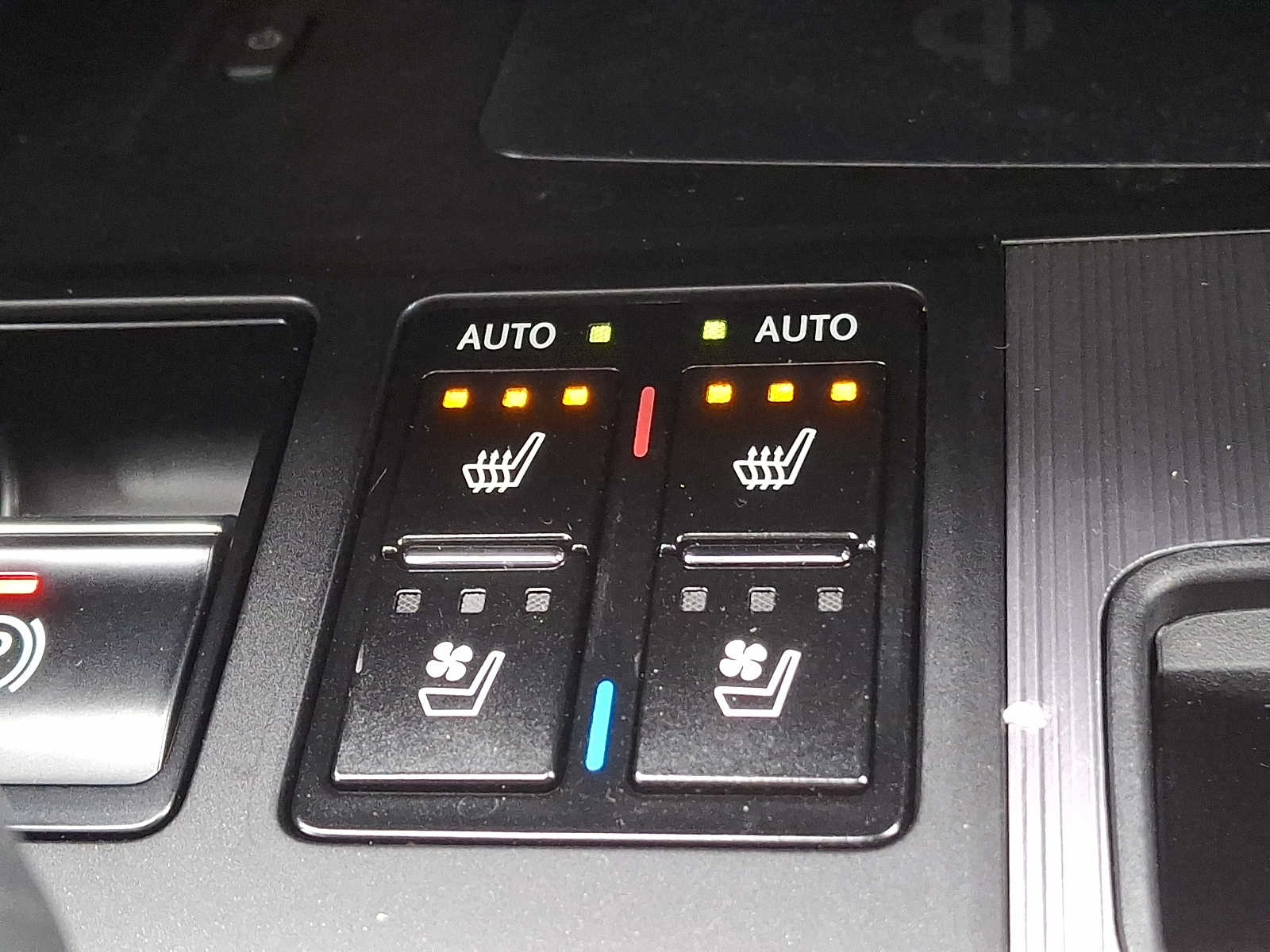 Thumbnail: 2022 Lexus RX - 21