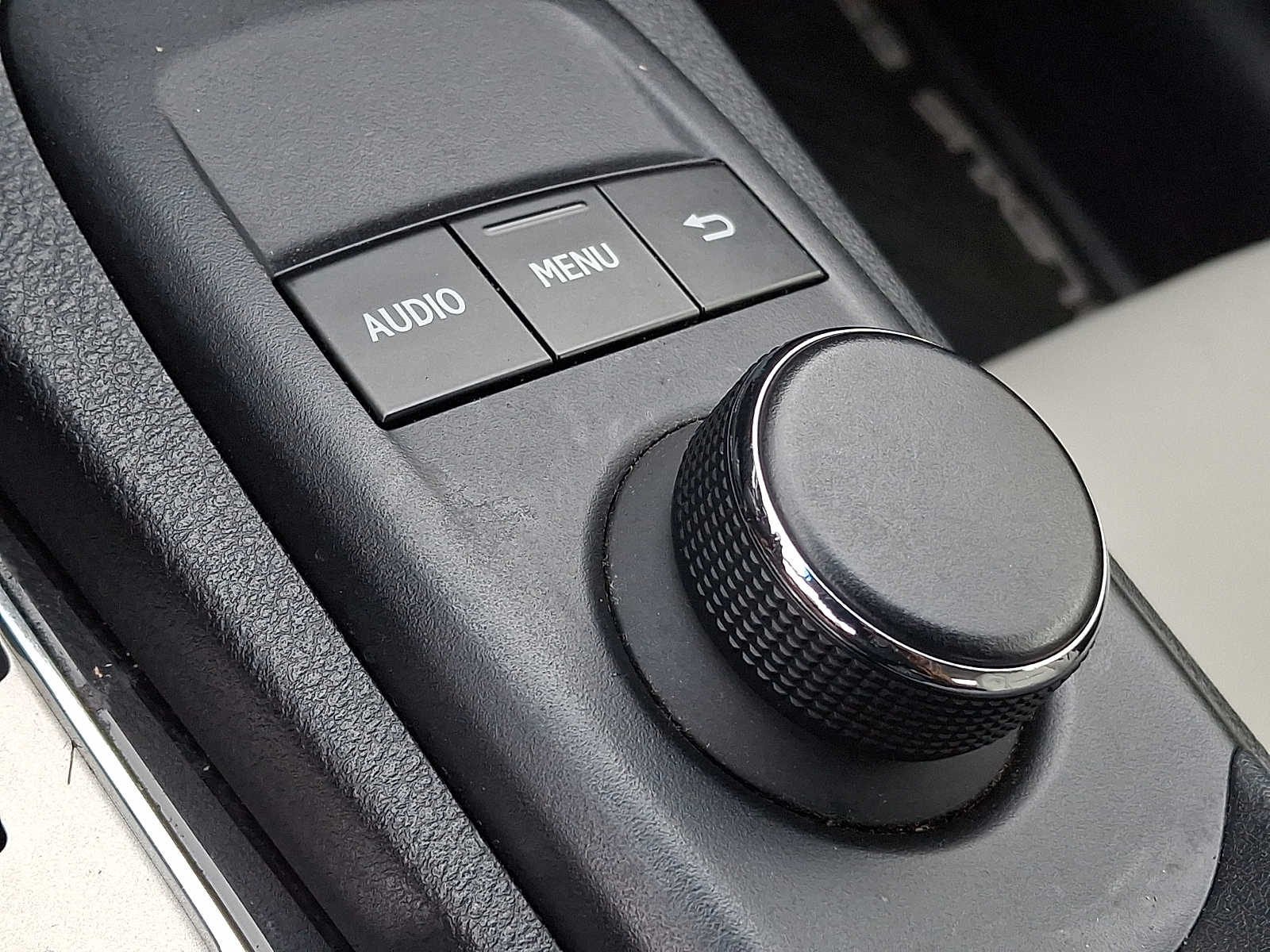 Thumbnail: 2013 Lexus ES - 24