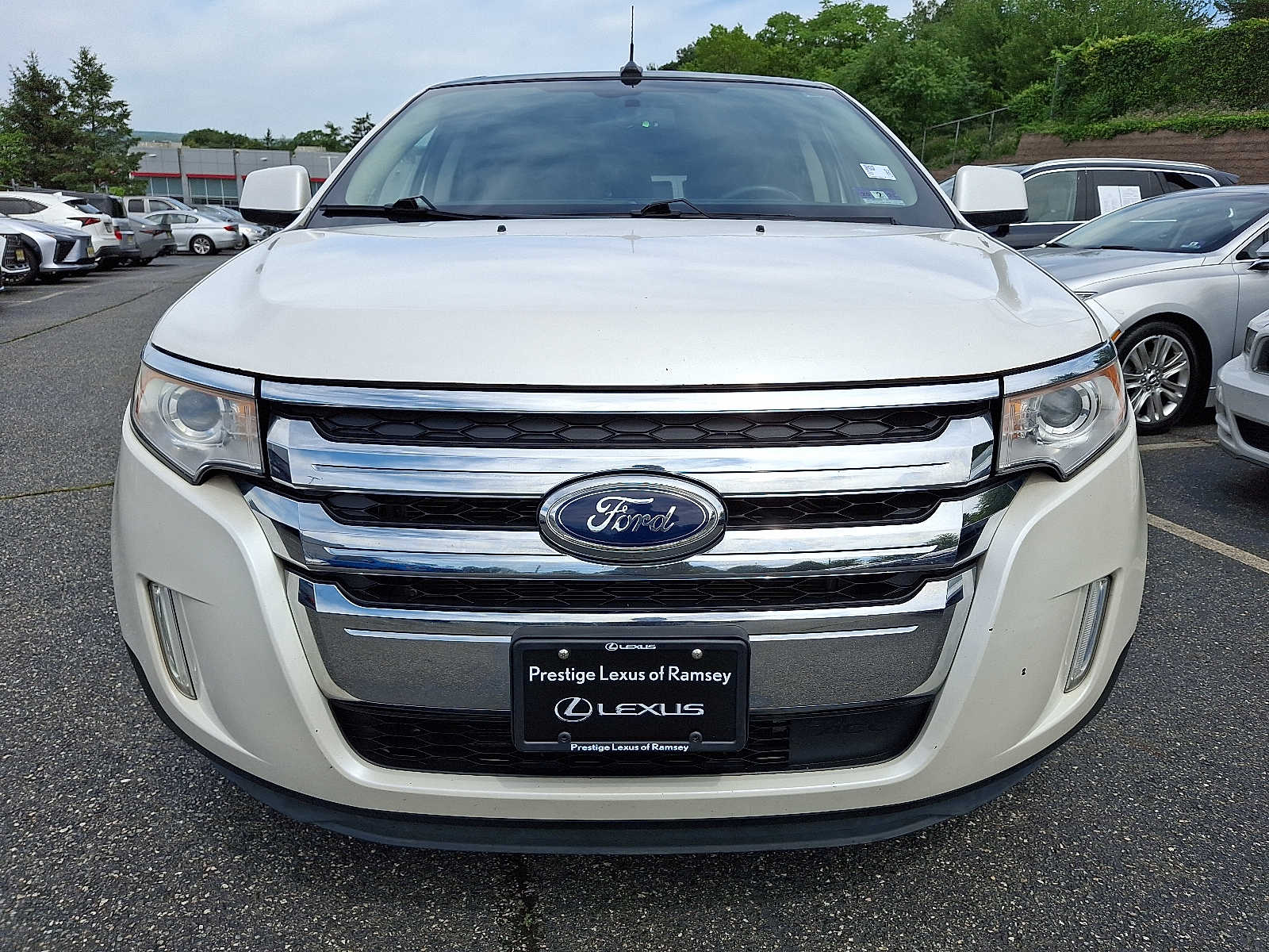 Thumbnail: 2011 Ford Edge - 2