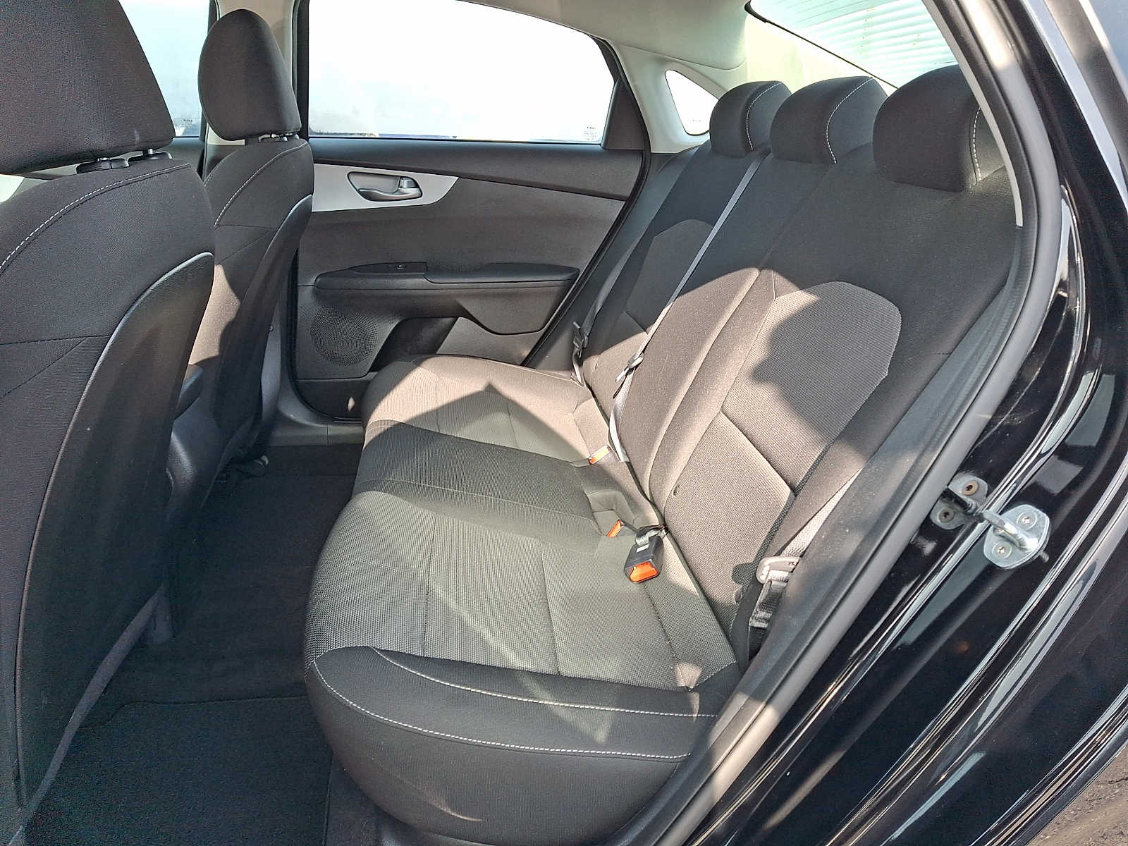 Thumbnail: 2023 Kia Forte - 10