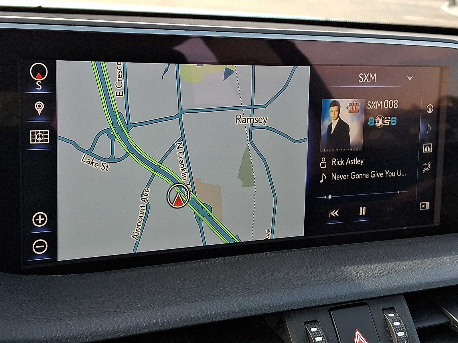 Thumbnail: 2019 Lexus ES - 11