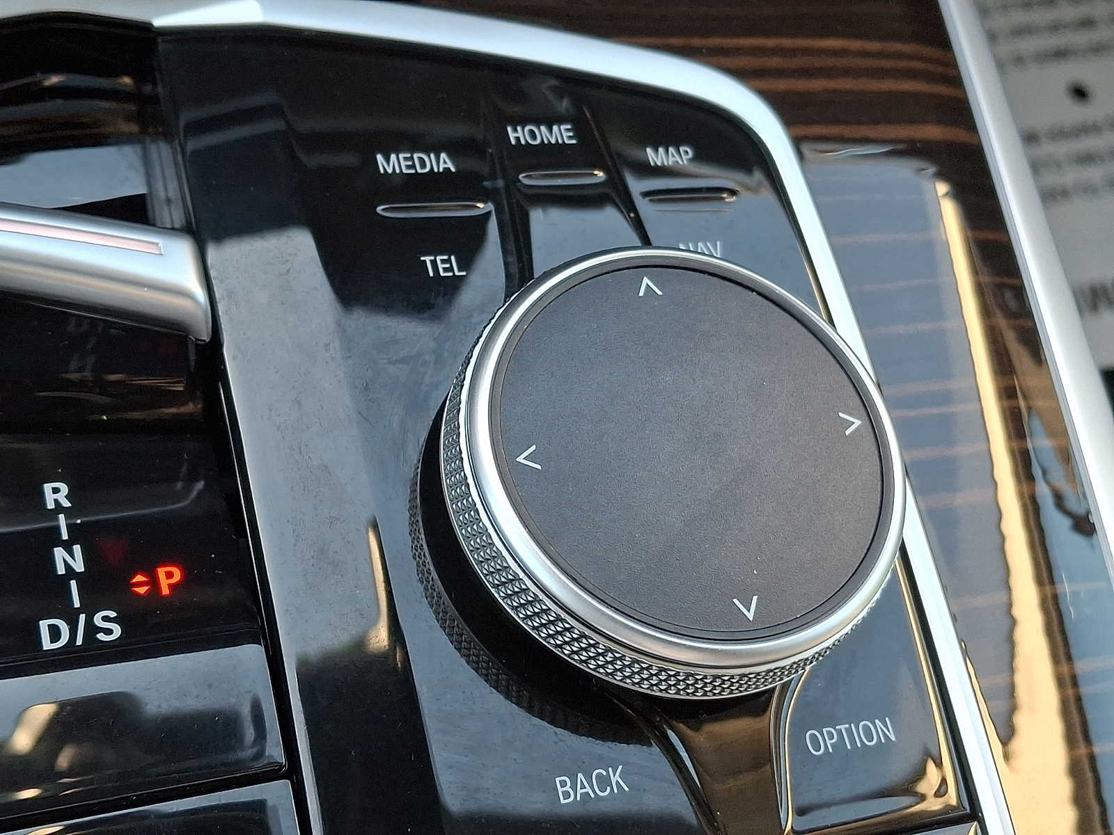 Thumbnail: 2026 BMW X7 - 22