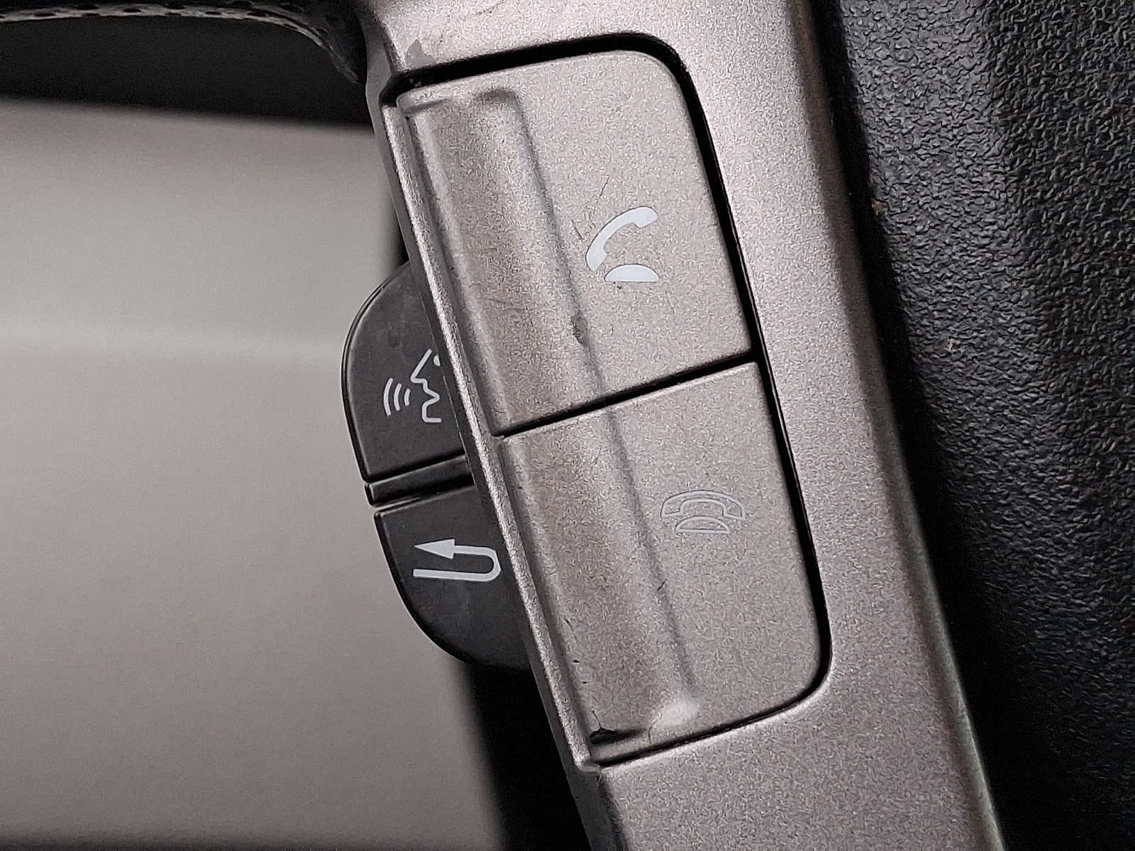 Thumbnail: 2013 Honda Odyssey - 21