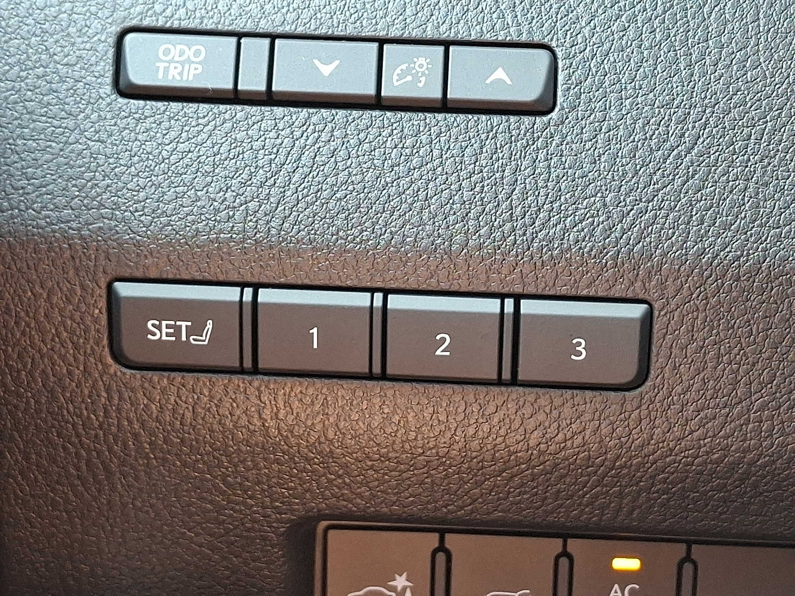 Thumbnail: 2024 Lexus GX - 24