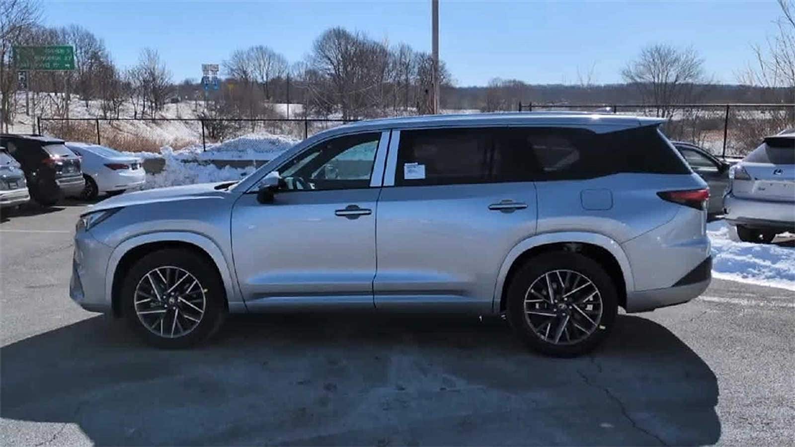 Thumbnail: 2026 Lexus TX - 5