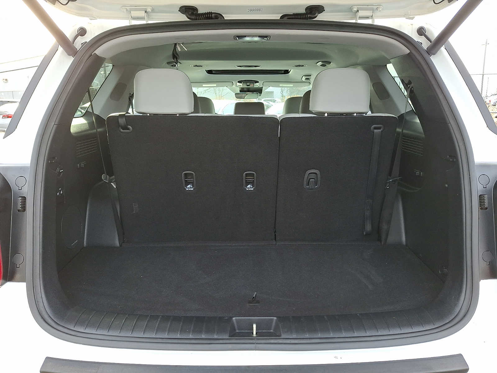 Thumbnail: 2023 Hyundai Palisade - 27