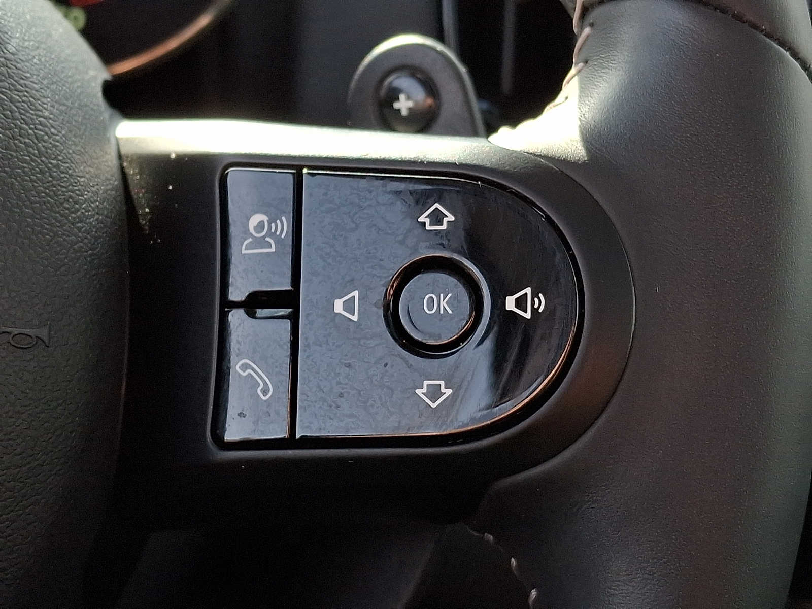 Thumbnail: 2023 MINI Cooper Countryman - 18