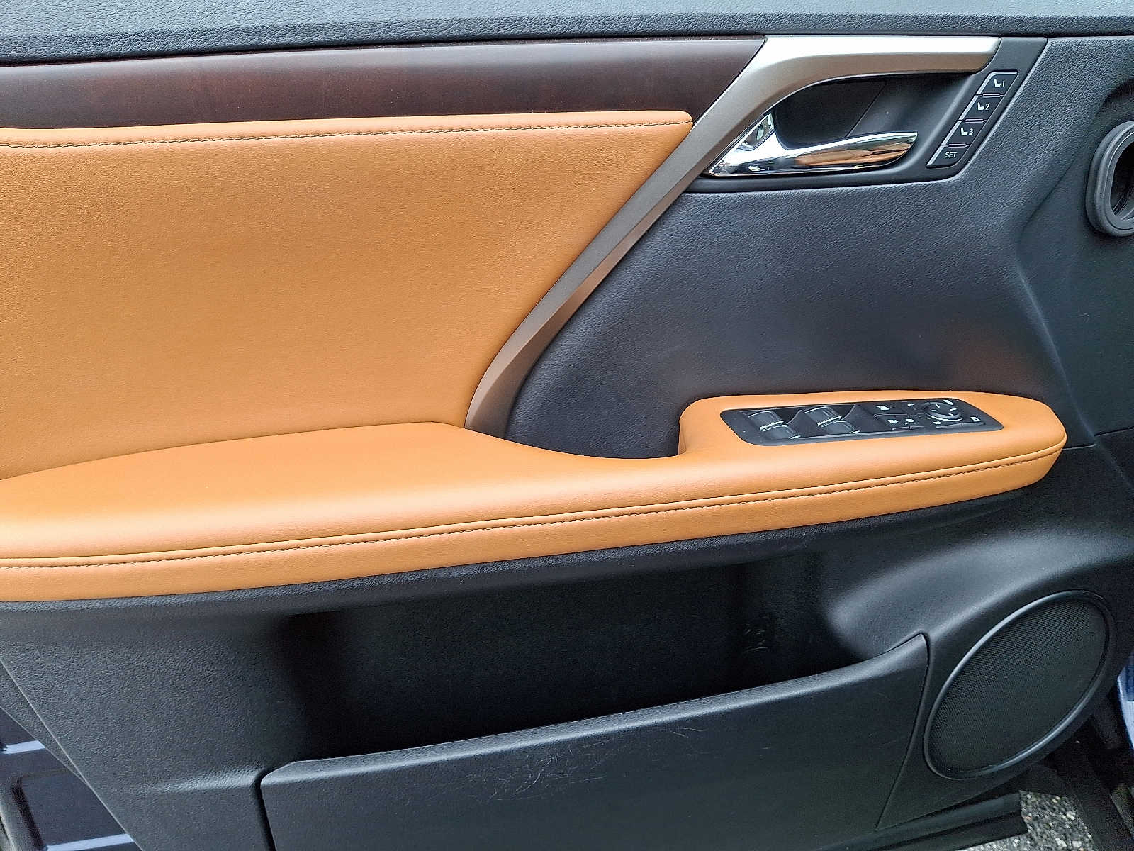 Thumbnail: 2021 Lexus RX - 9
