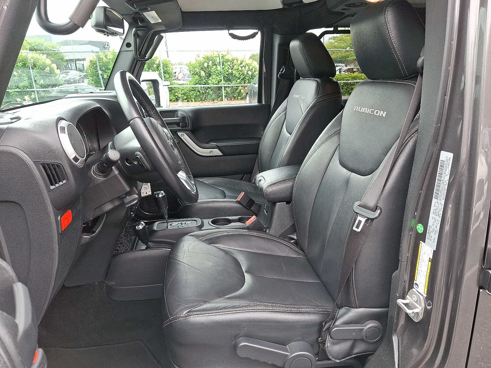 Thumbnail: 2016 Jeep Wrangler - 11
