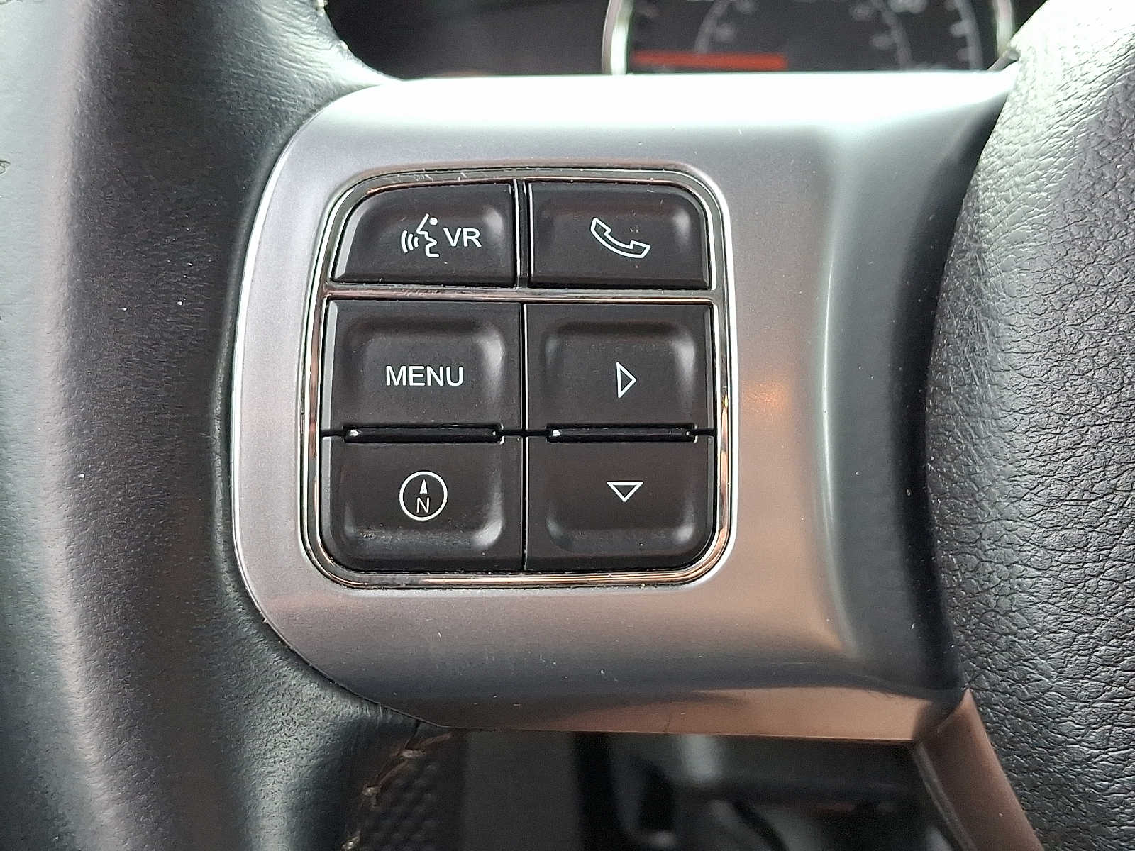 Thumbnail: 2016 Jeep Wrangler - 19