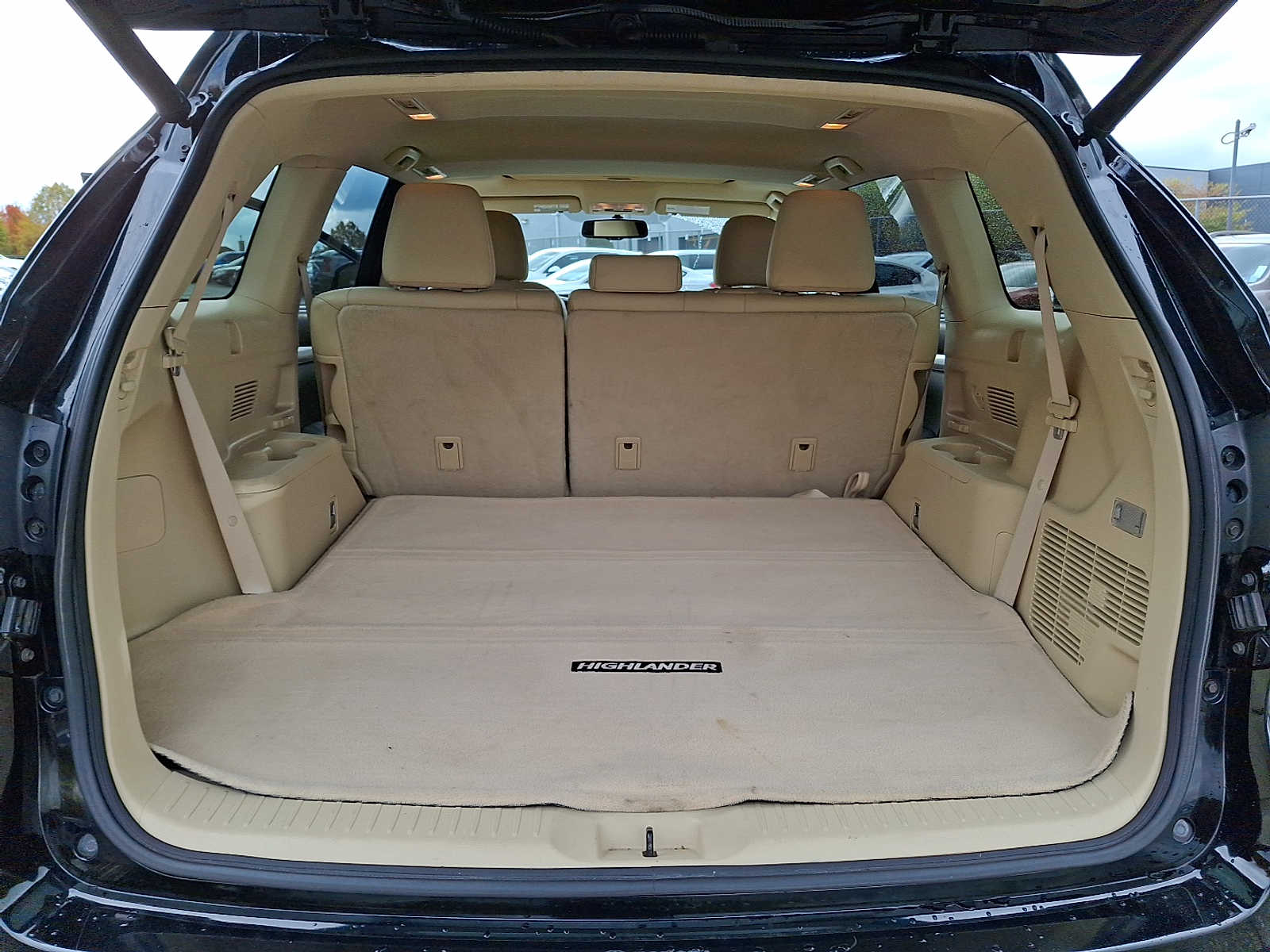 Thumbnail: 2014 Toyota Highlander - 26