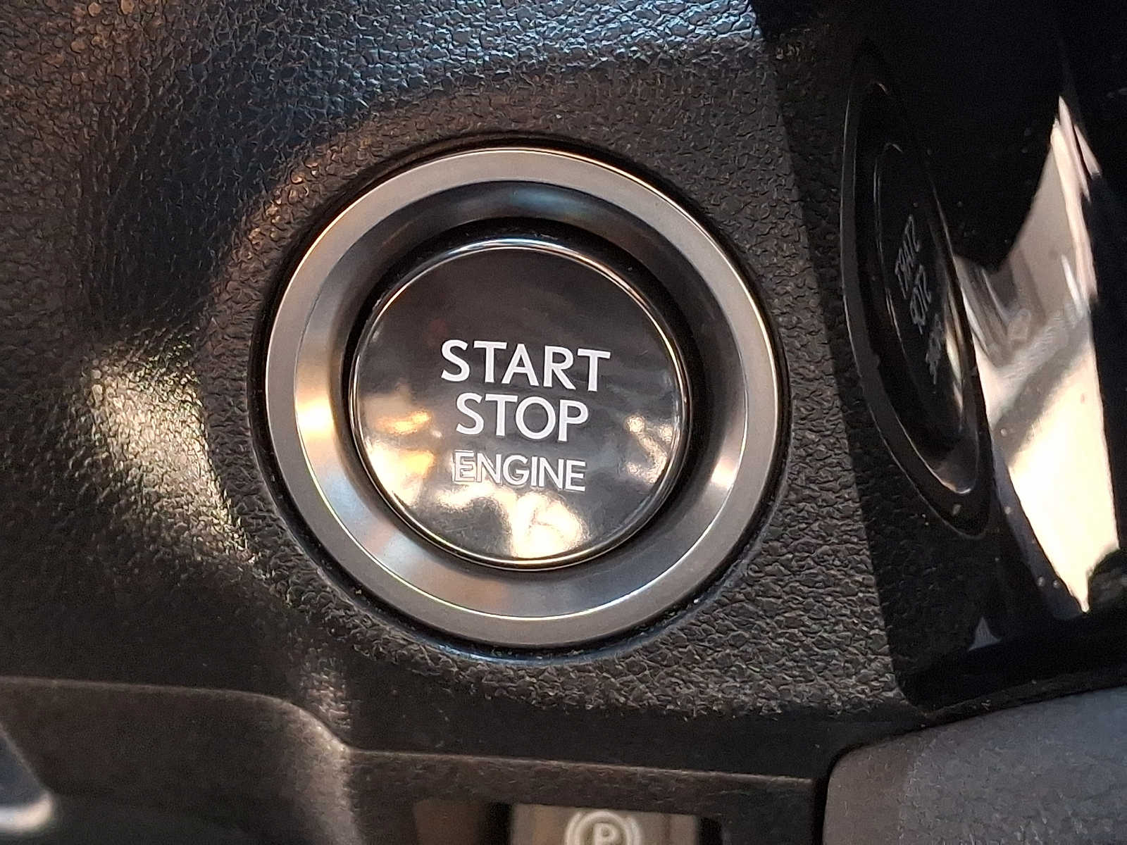 Thumbnail: 2023 Lexus ES - 21