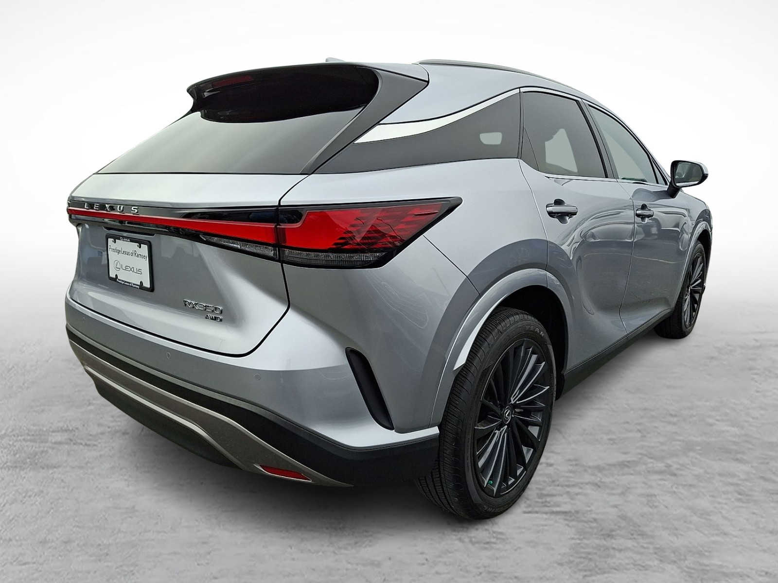 Thumbnail: 2025 Lexus RX - 4