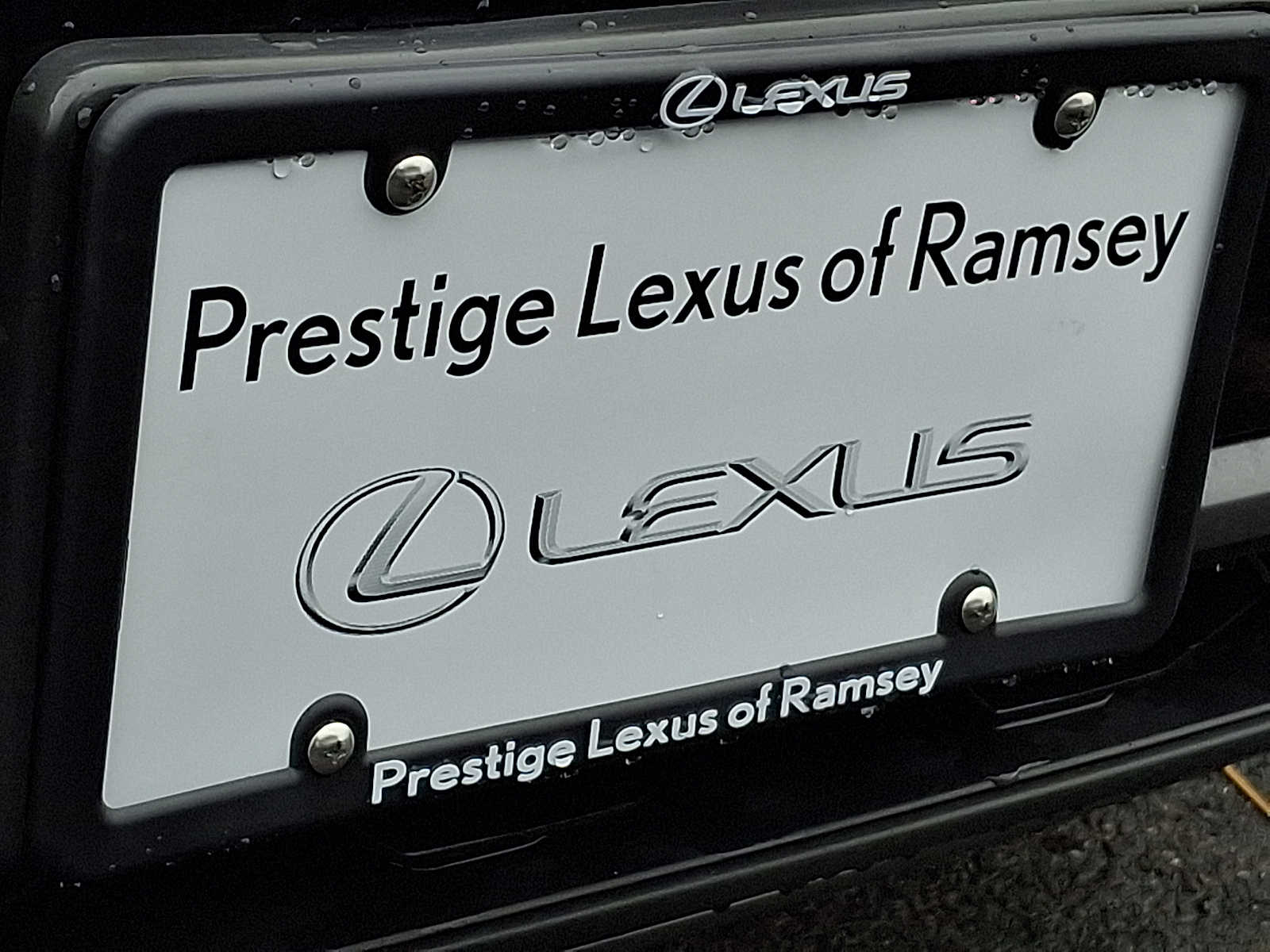Thumbnail: 2011 Lexus IS - 30