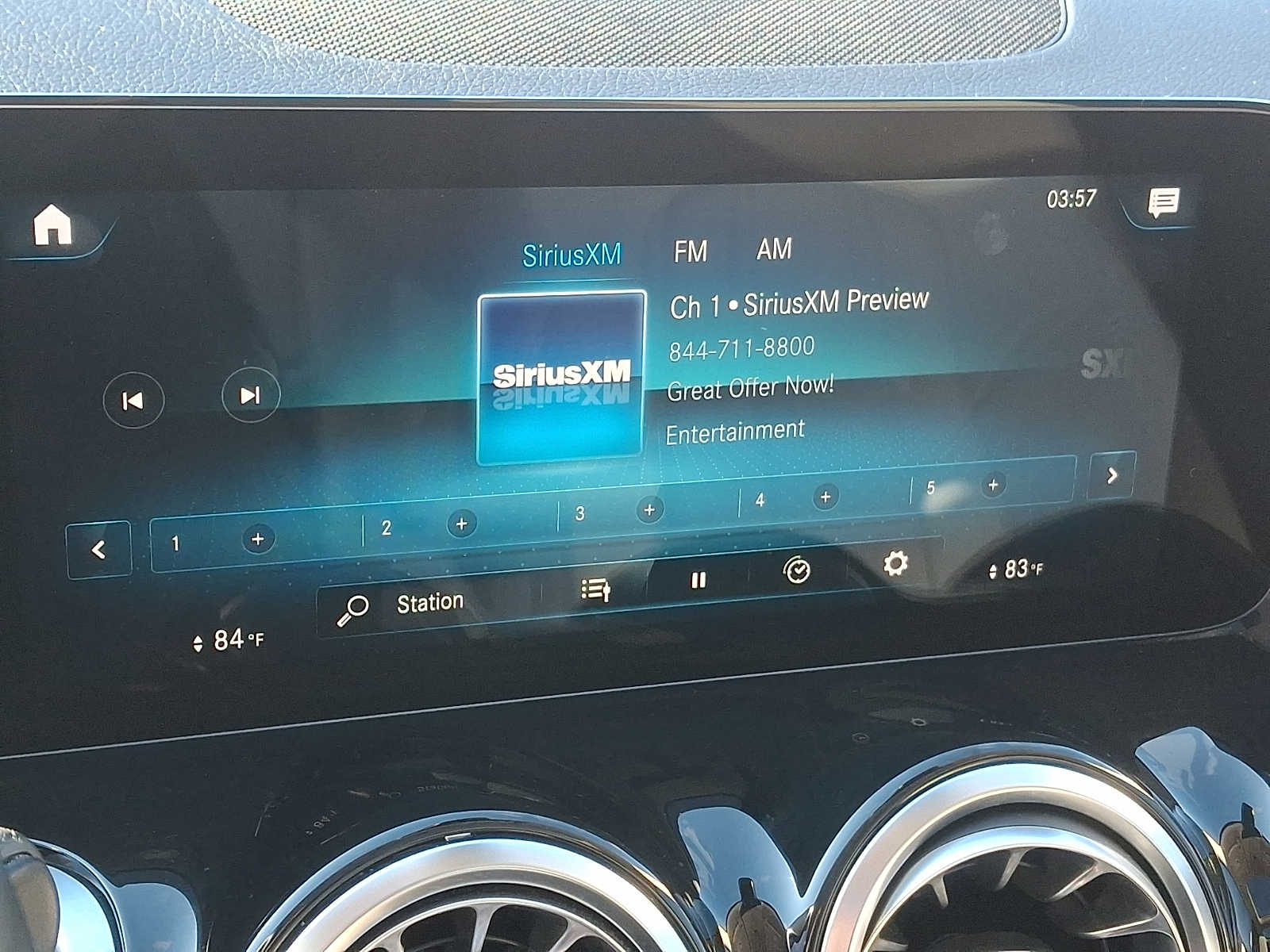 Thumbnail: 2022 Mercedes-Benz GLB - 14