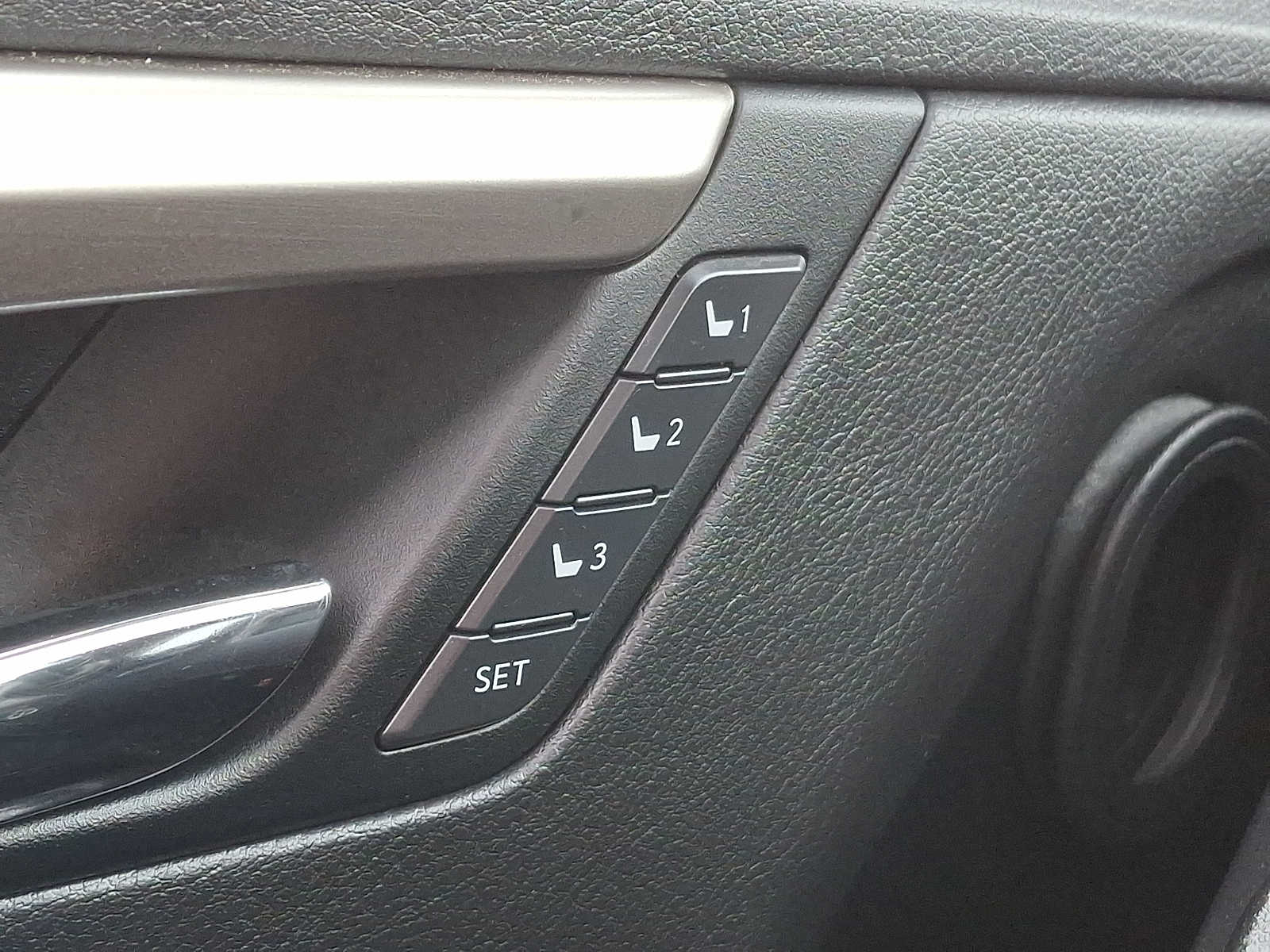 Thumbnail: 2016 Lexus RX - 23