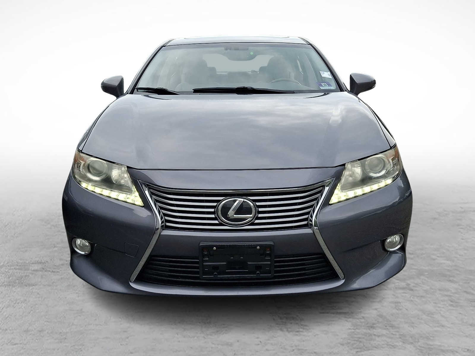Thumbnail: 2013 Lexus ES - 2