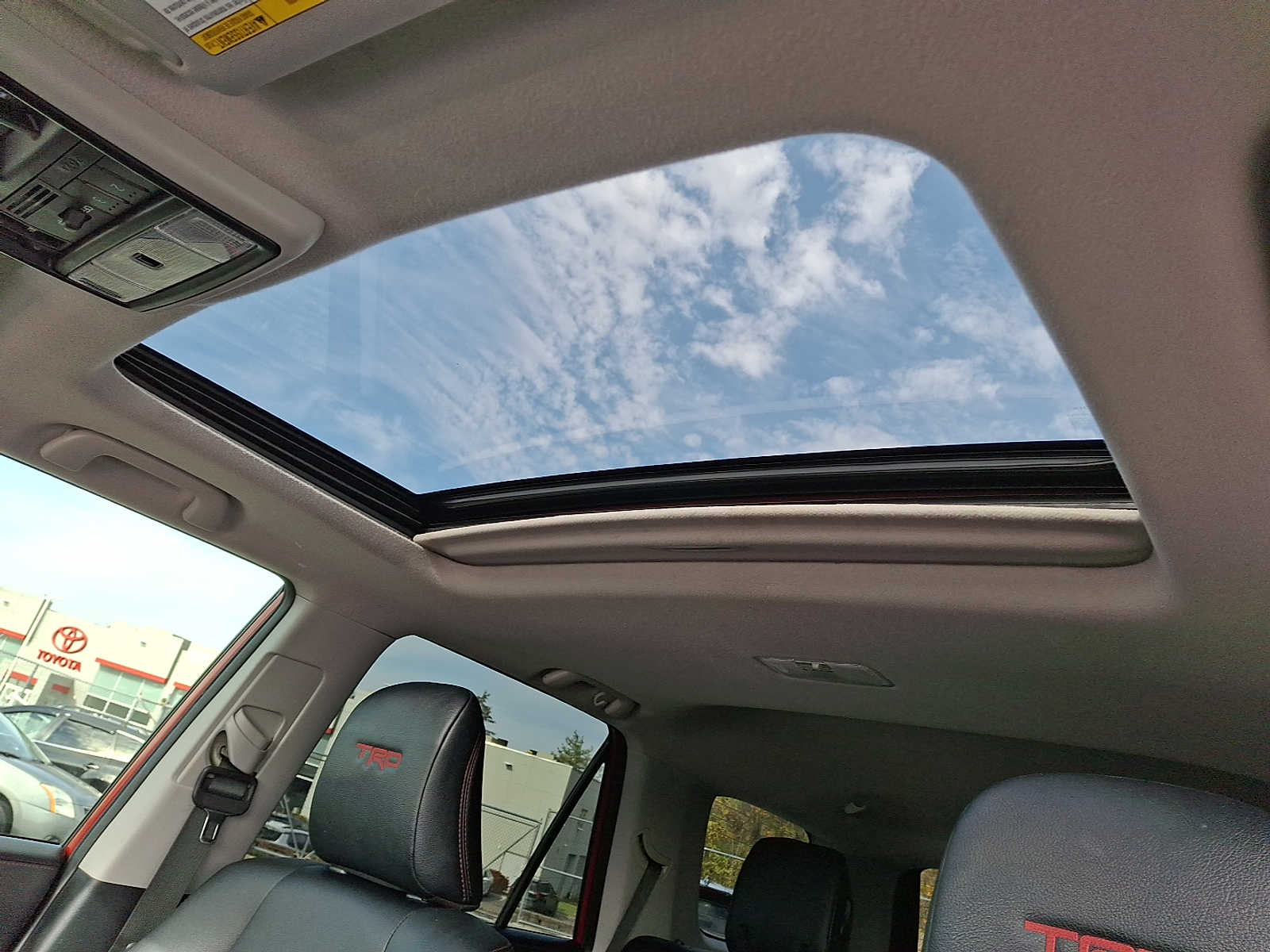 Thumbnail: 2021 Toyota 4Runner - 10