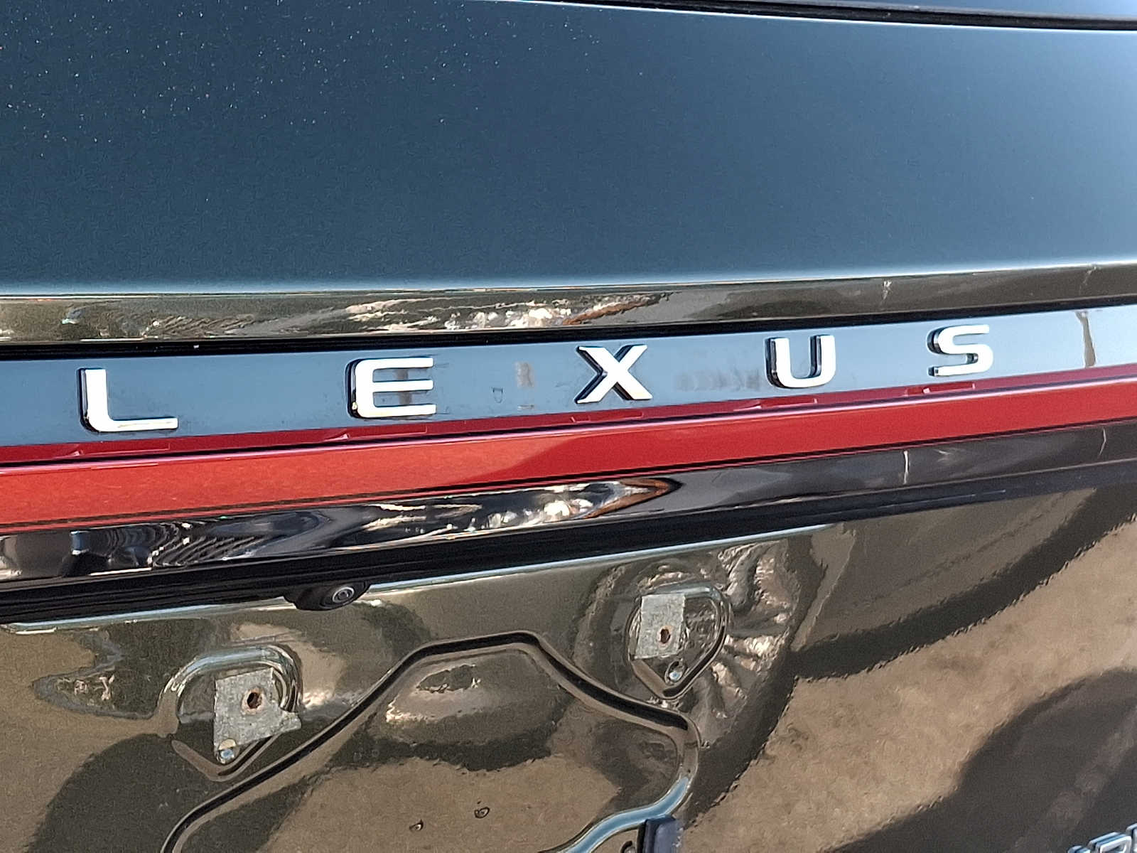 Thumbnail: 2025 Lexus RX - 29