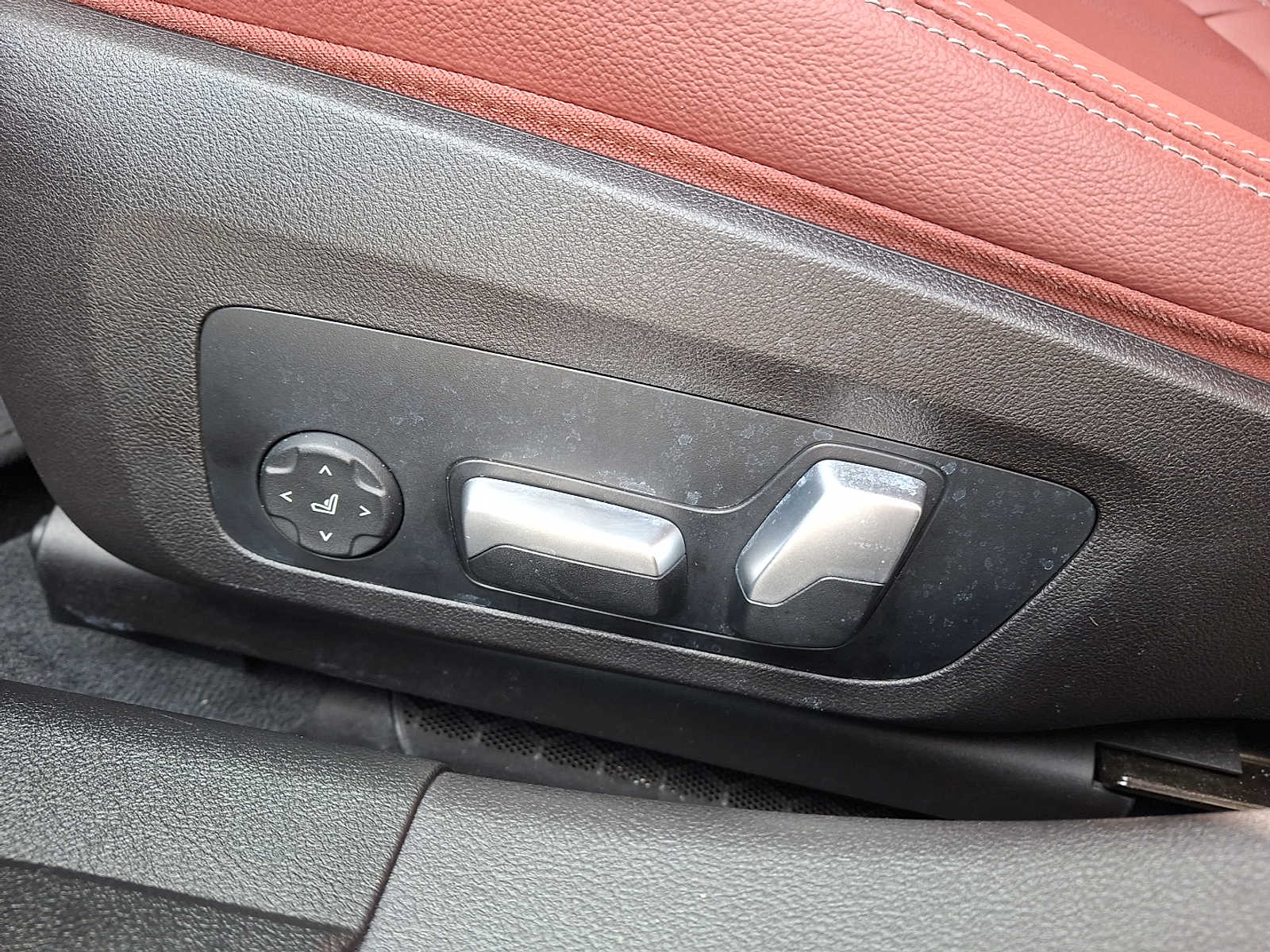 Thumbnail: 2023 BMW 3 Series - 11