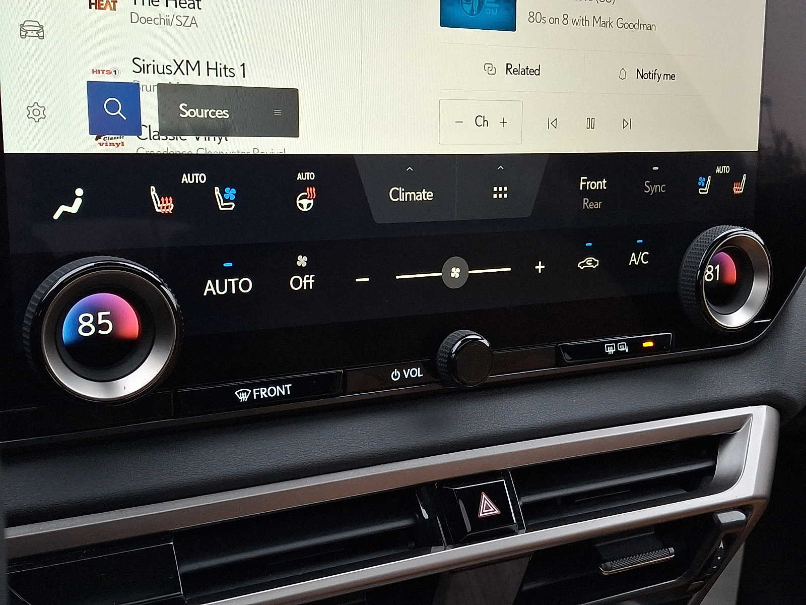 Thumbnail: 2024 Lexus RX - 14