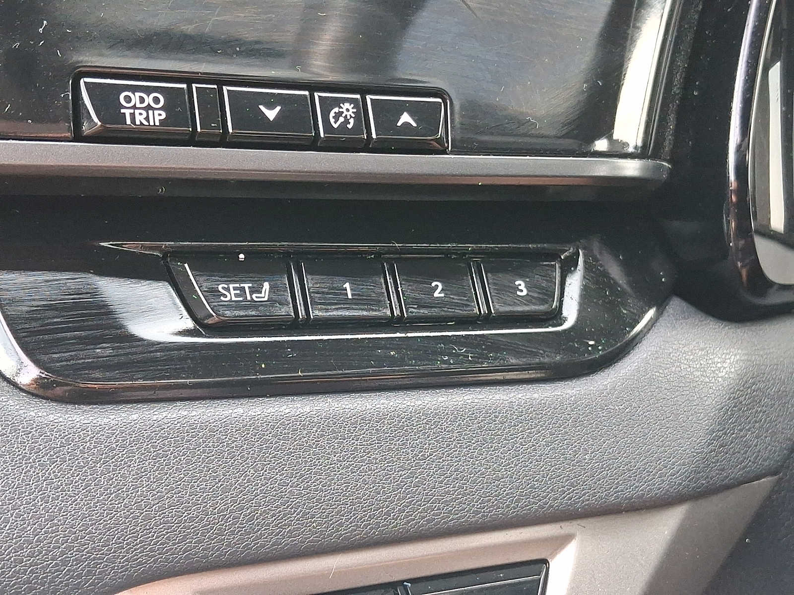 Thumbnail: 2024 Lexus RX - 25