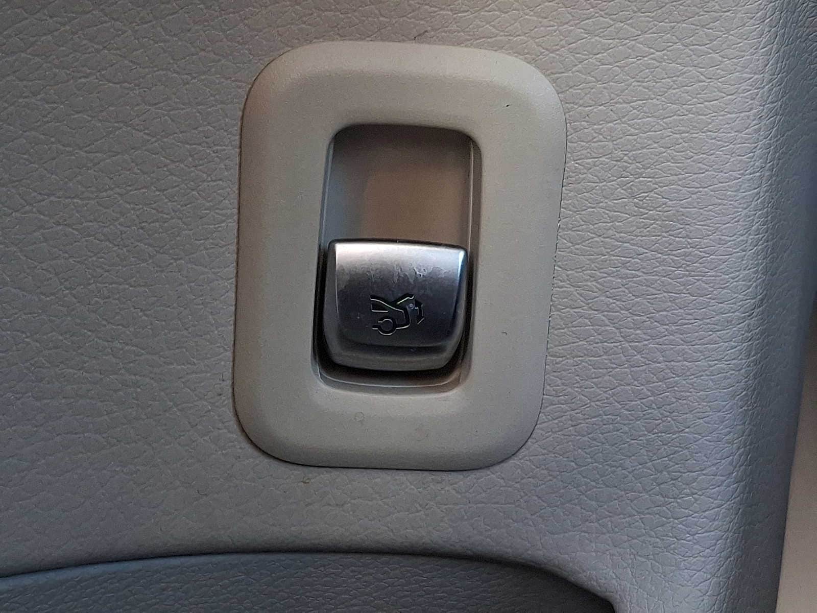 Thumbnail: 2019 Mercedes-Benz GLC - 23