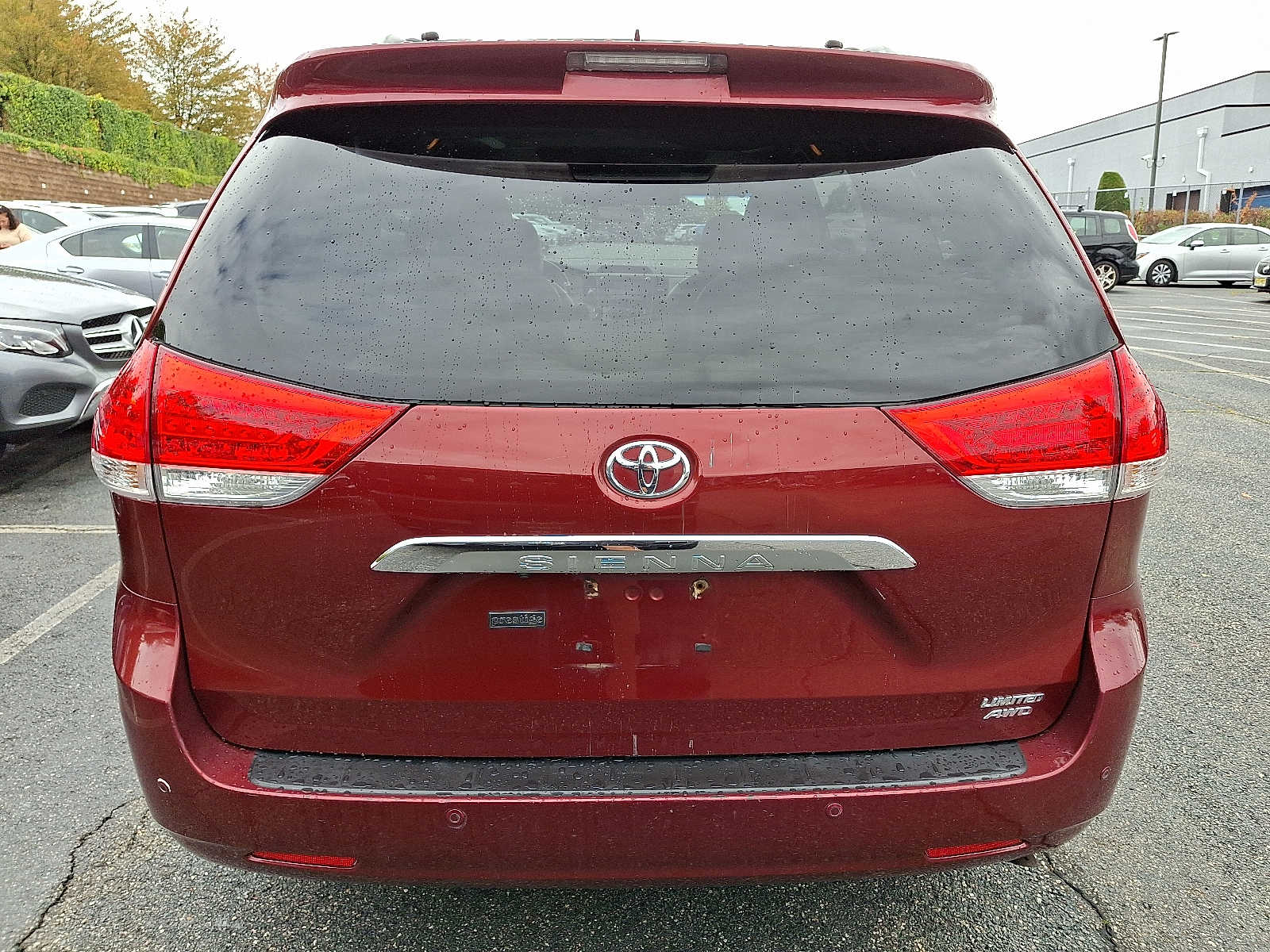 Thumbnail: 2013 Toyota Sienna - 5