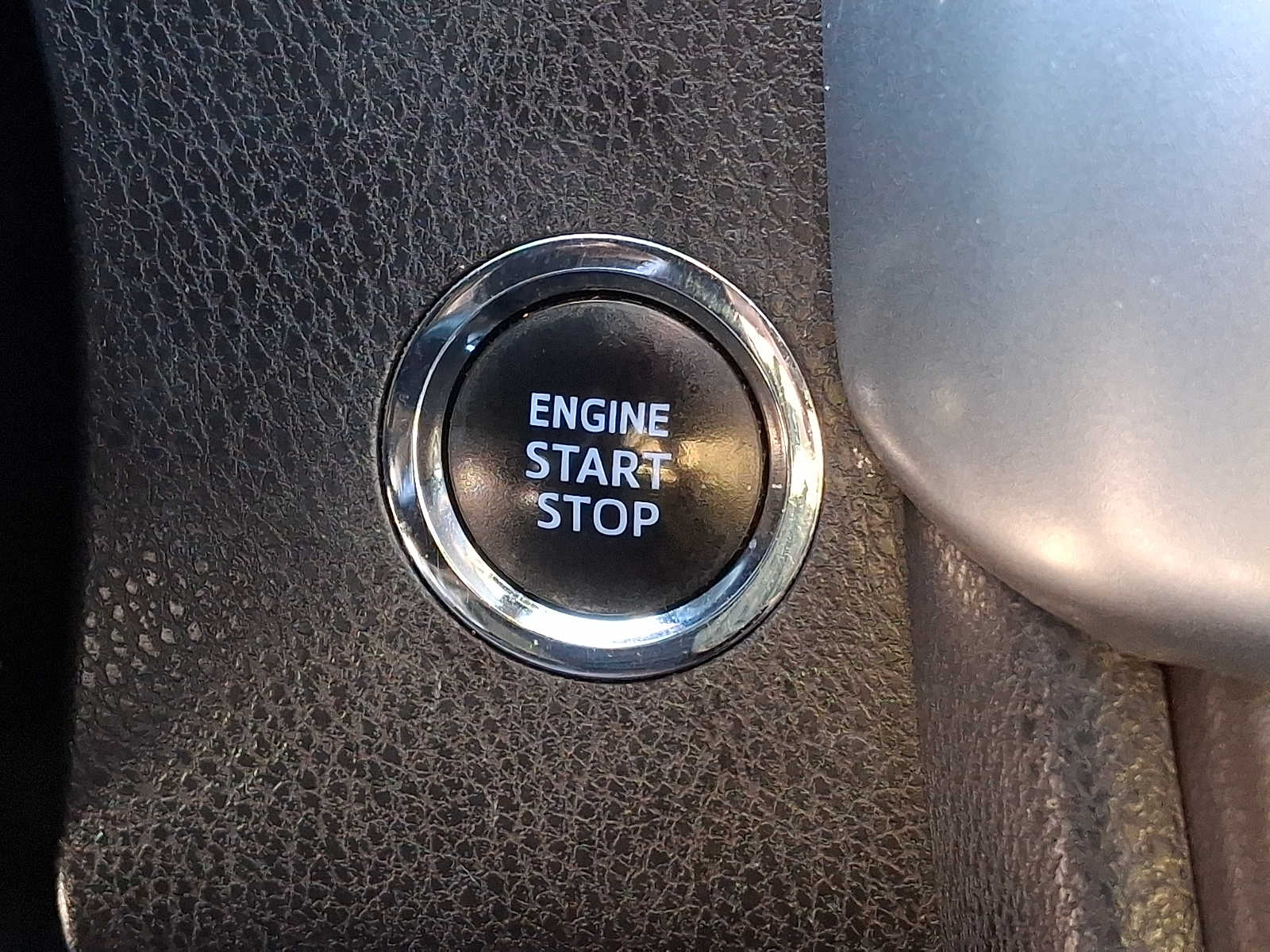 Thumbnail: 2019 Toyota Highlander - 23