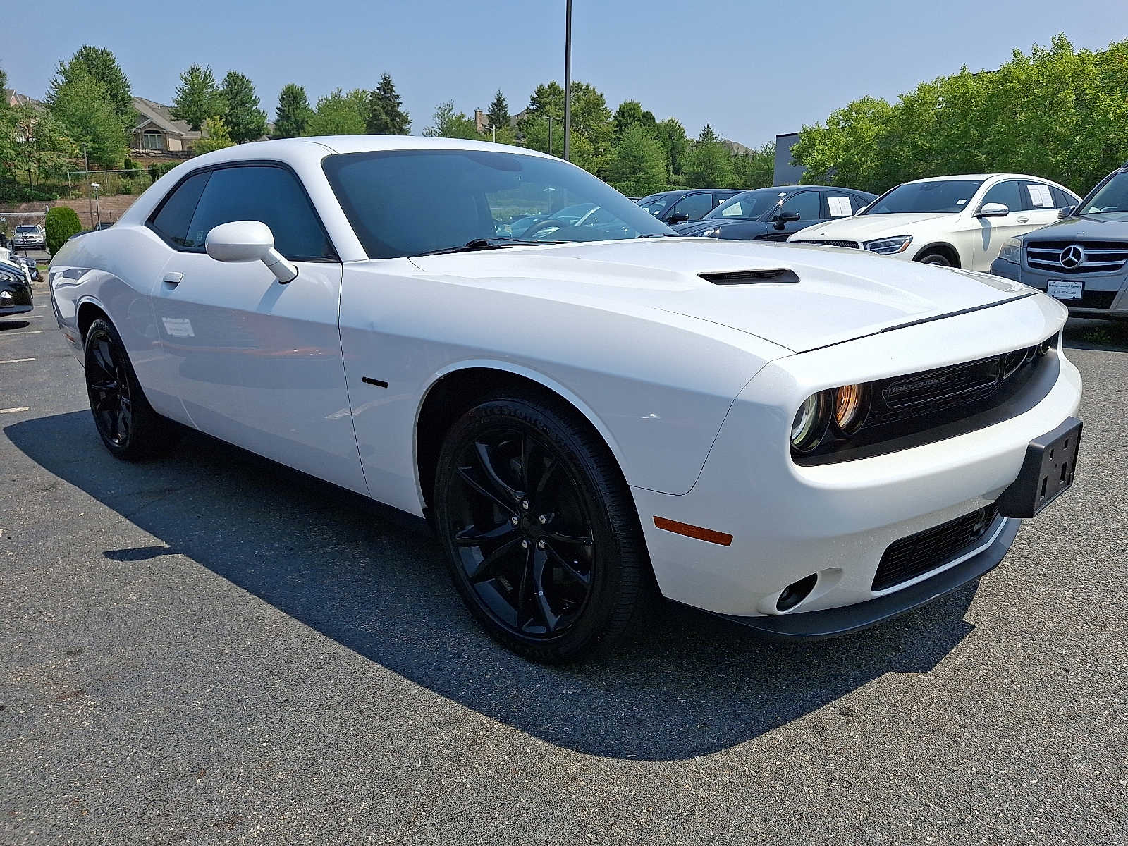 Thumbnail: 2016 Dodge Challenger - 3
