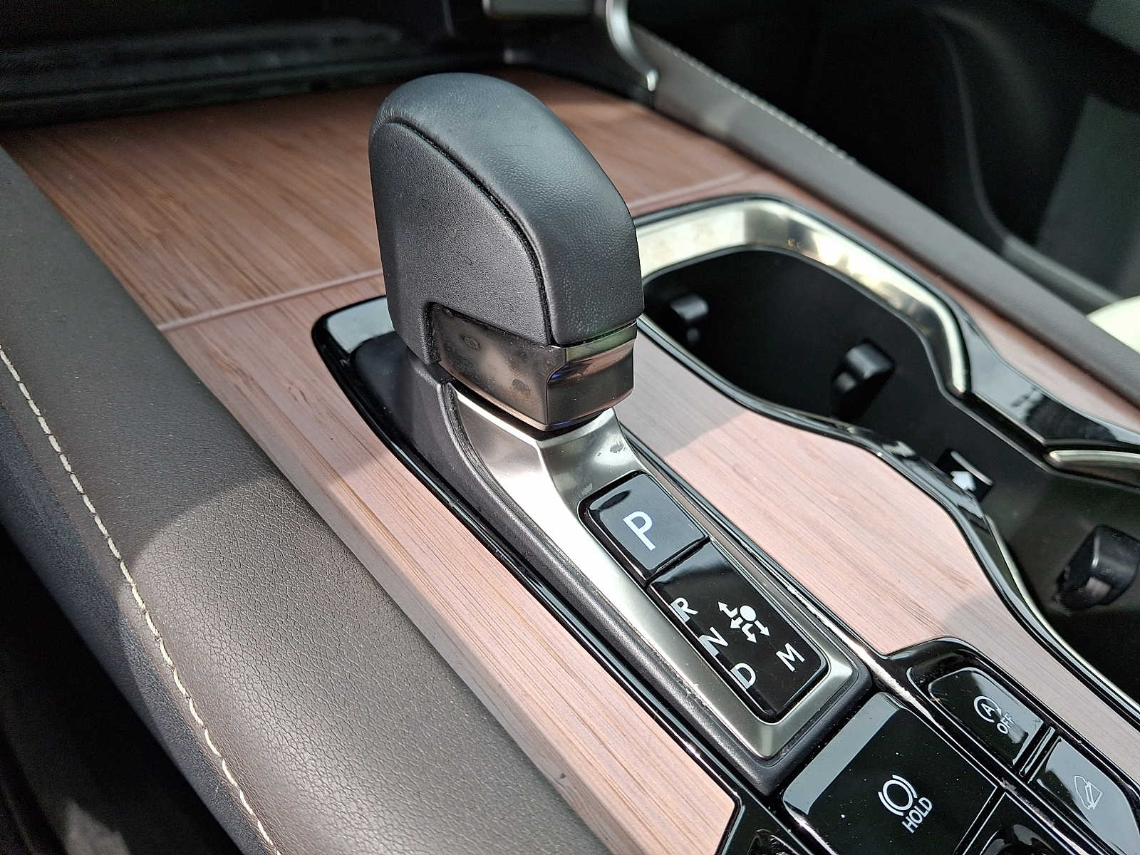 Thumbnail: 2023 Lexus RX - 10