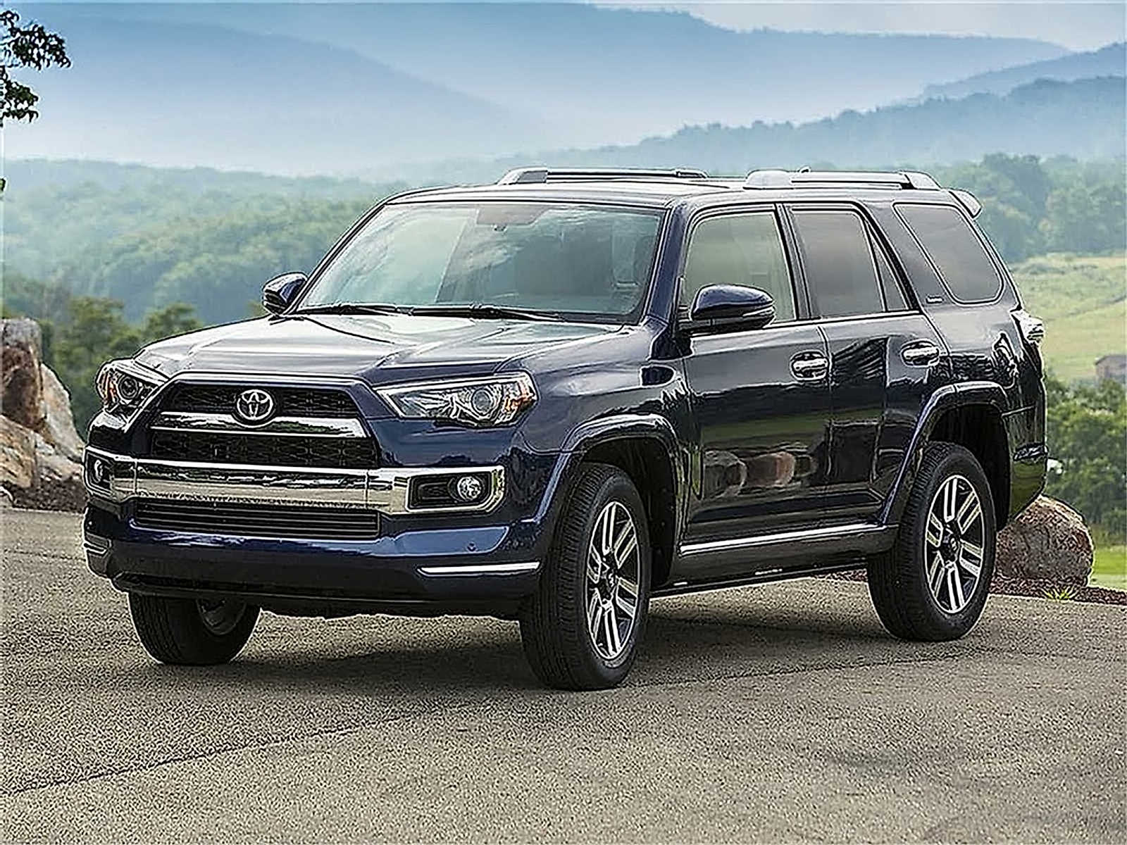 Thumbnail: 2015 Toyota 4Runner - 3