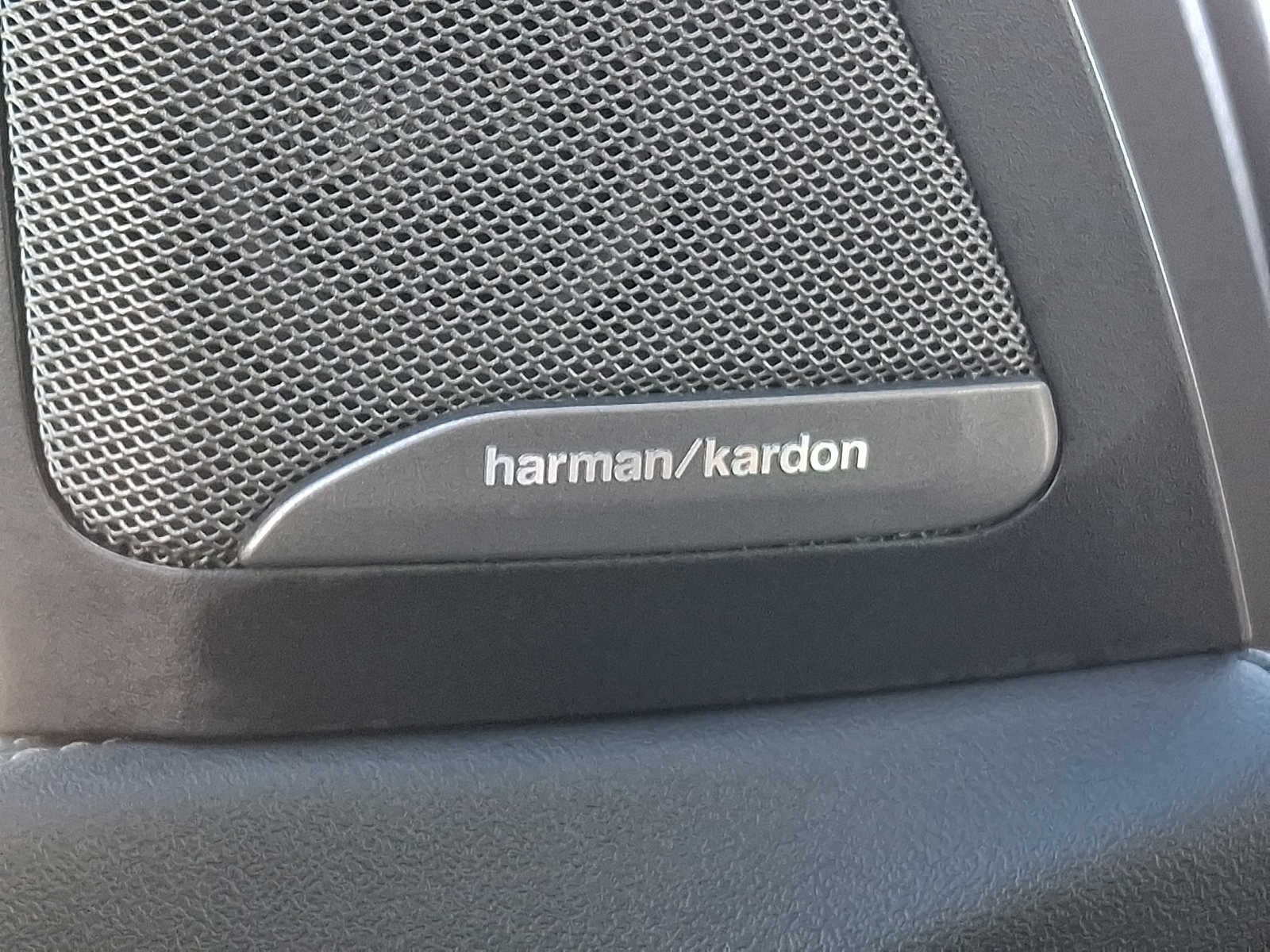 Thumbnail: 2026 BMW X7 - 25