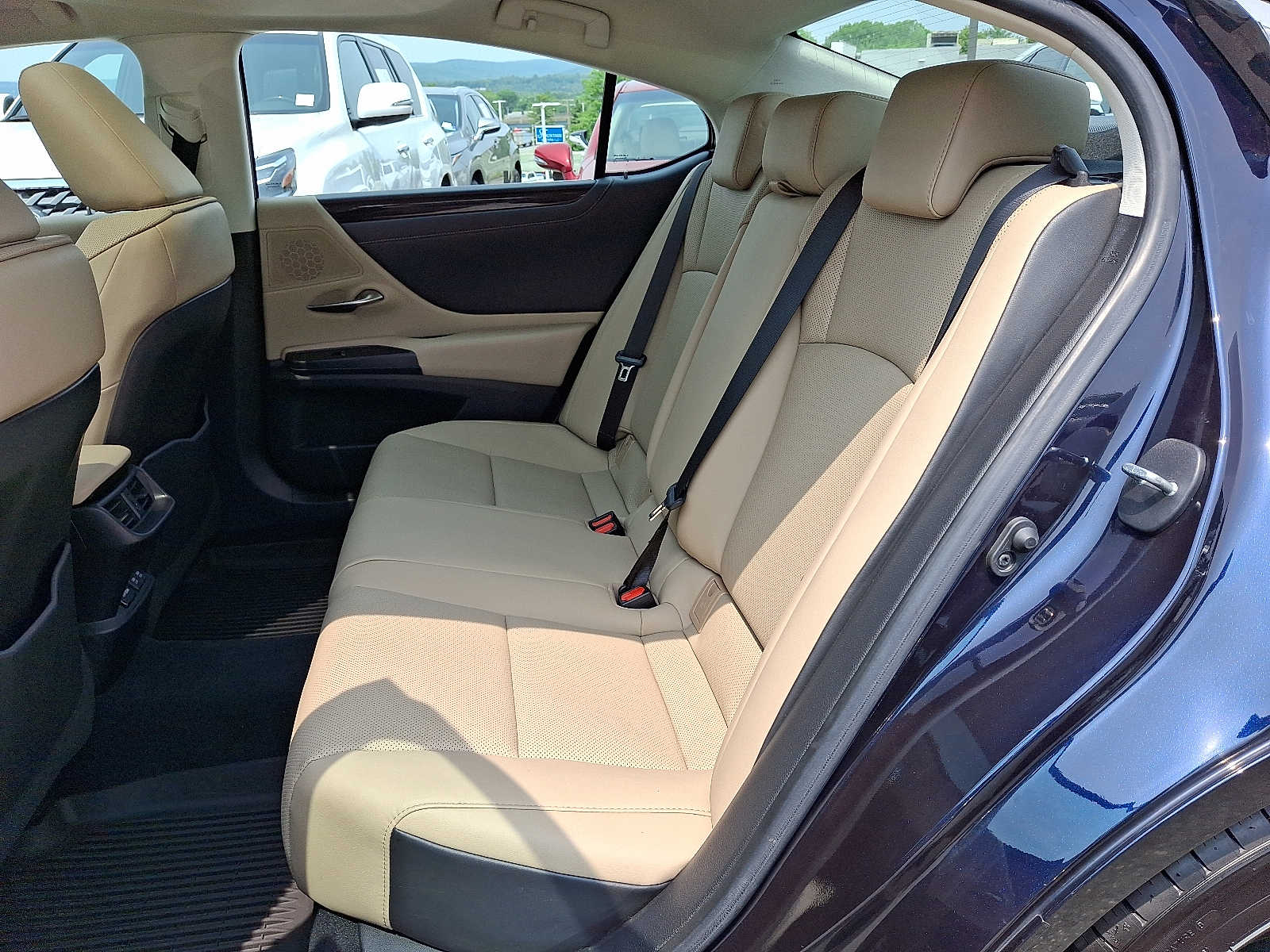 2021 Lexus ES 350 8