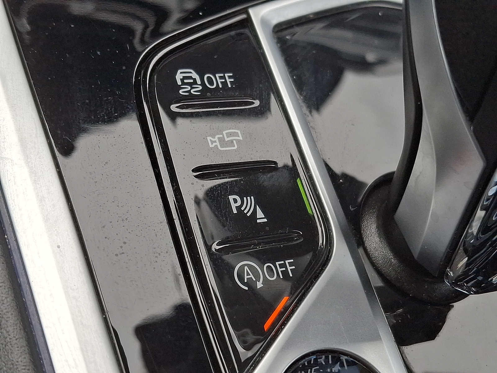 Thumbnail: 2023 BMW 8 Series - 22