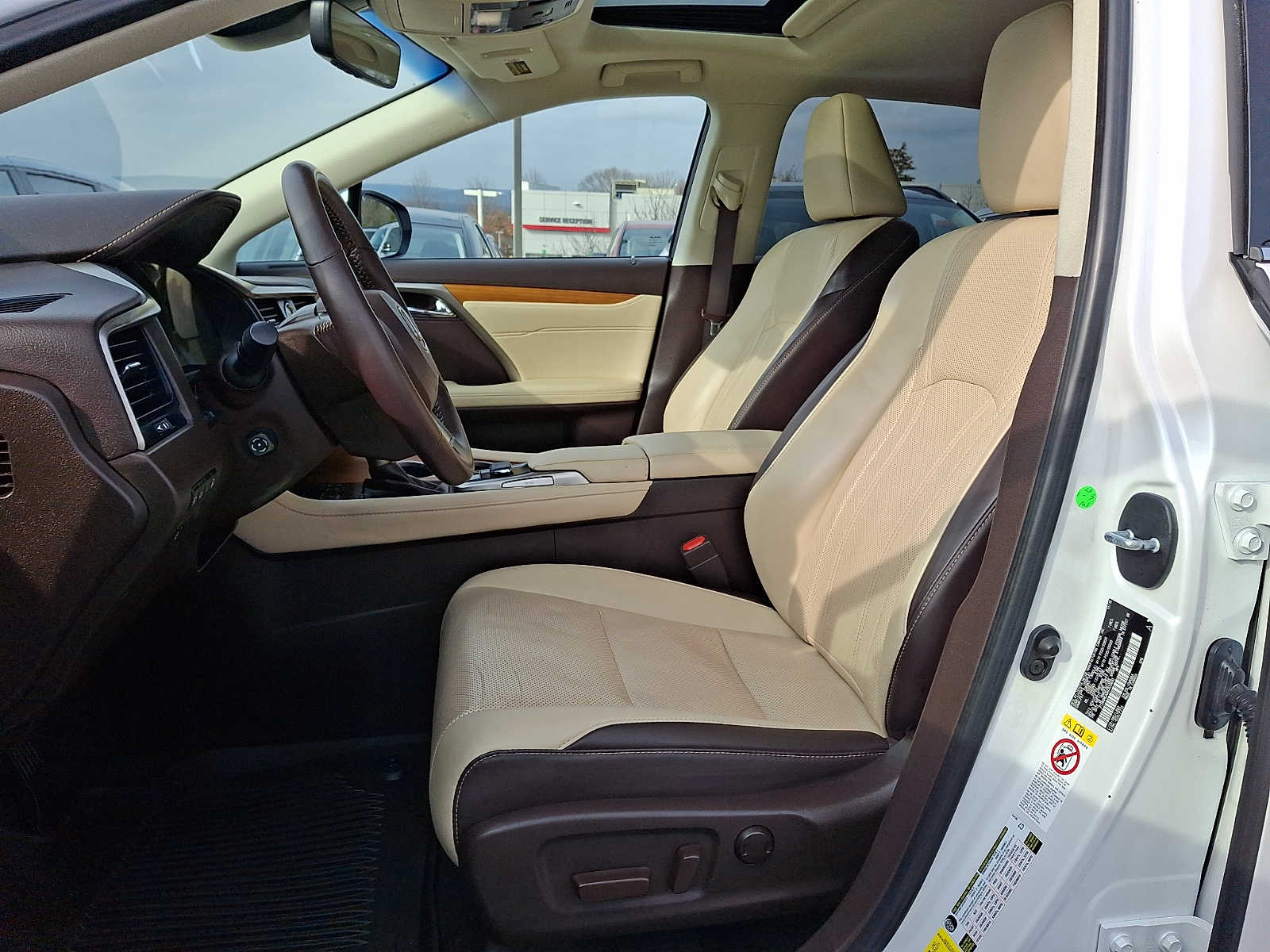 Thumbnail: 2019 Lexus RX - 10