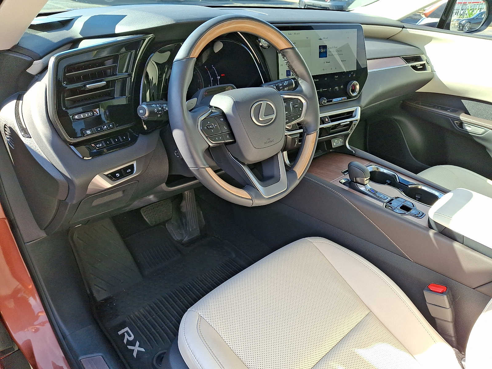 Thumbnail: 2024 Lexus RX - 10