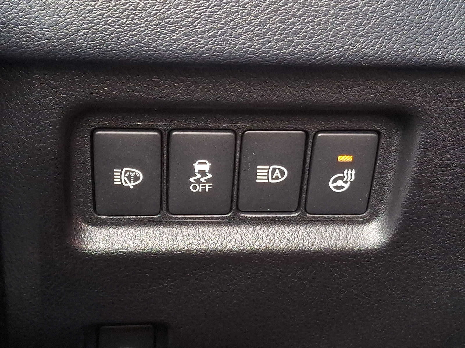 Thumbnail: 2023 Lexus GX - 24