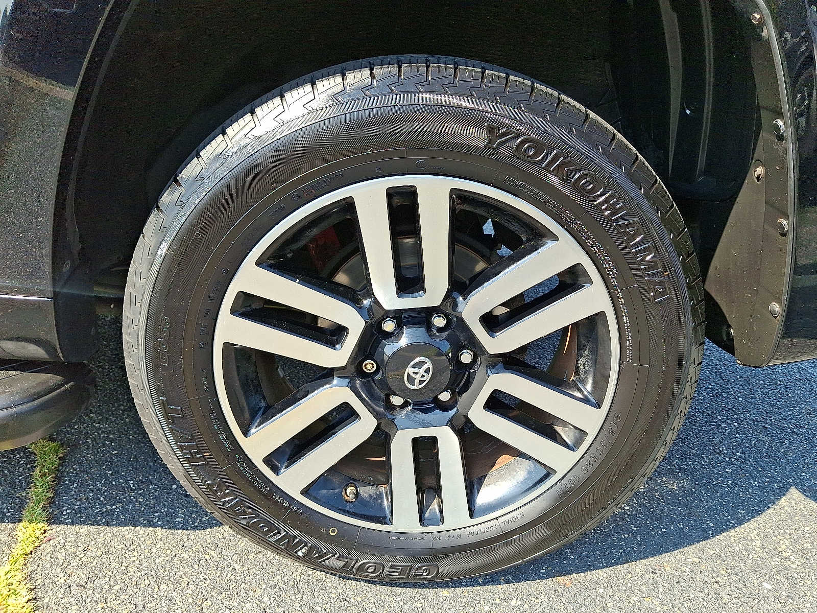Thumbnail: 2015 Toyota 4Runner - 6