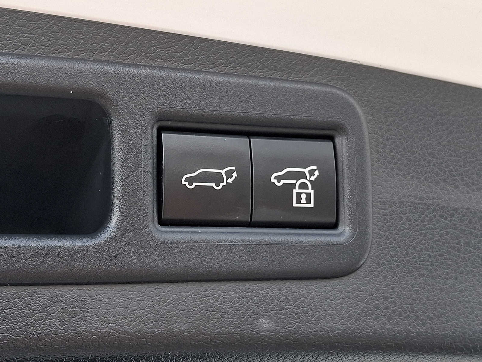 Thumbnail: 2024 Lexus RX - 28