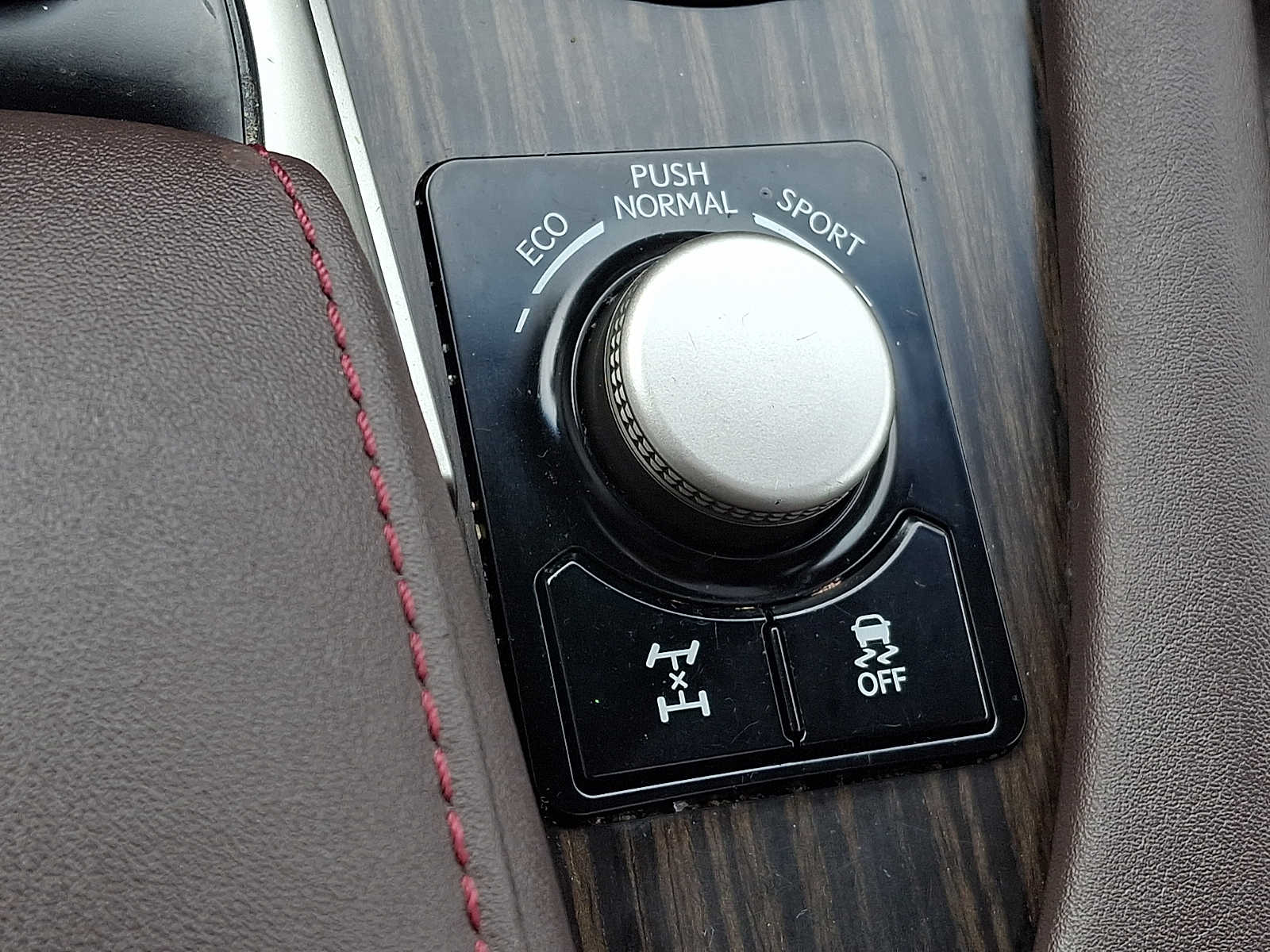 Thumbnail: 2017 Lexus RX - 21