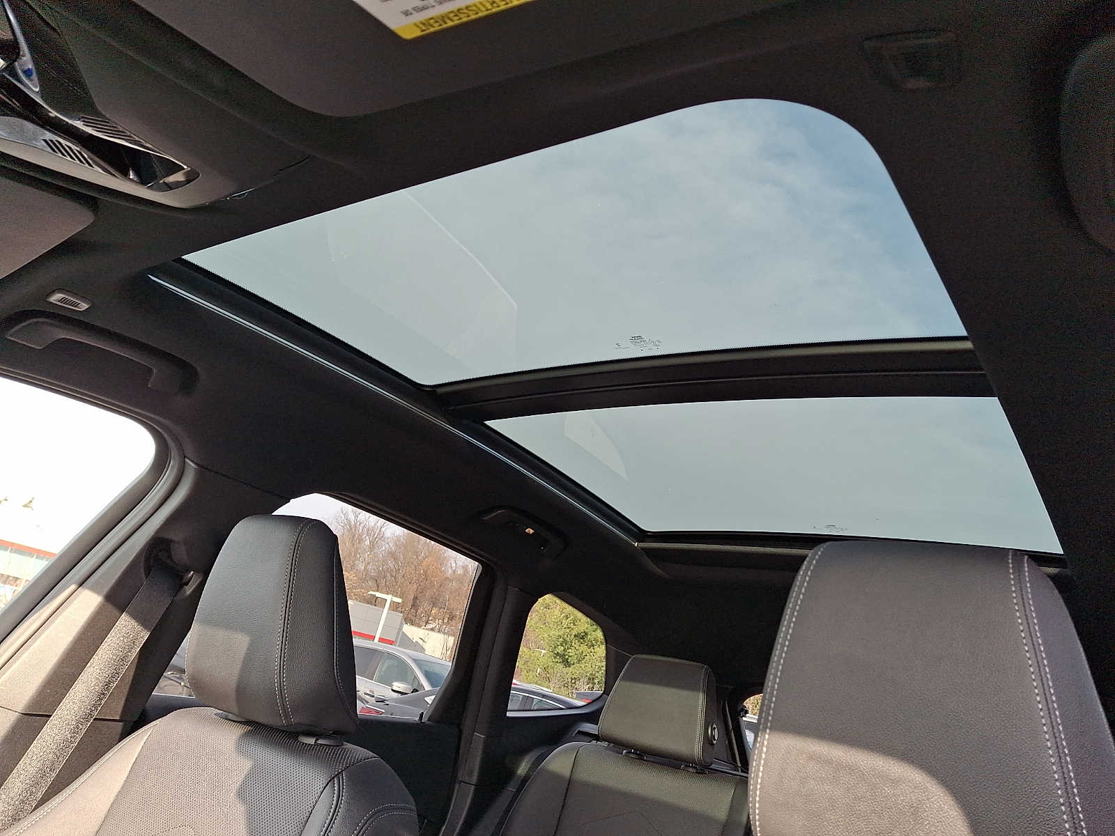 Thumbnail: 2023 BMW X1 - 12