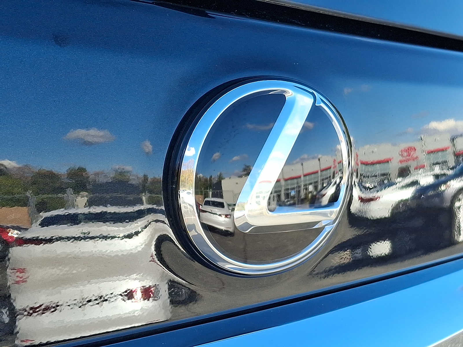Thumbnail: 2023 Lexus GX - 29