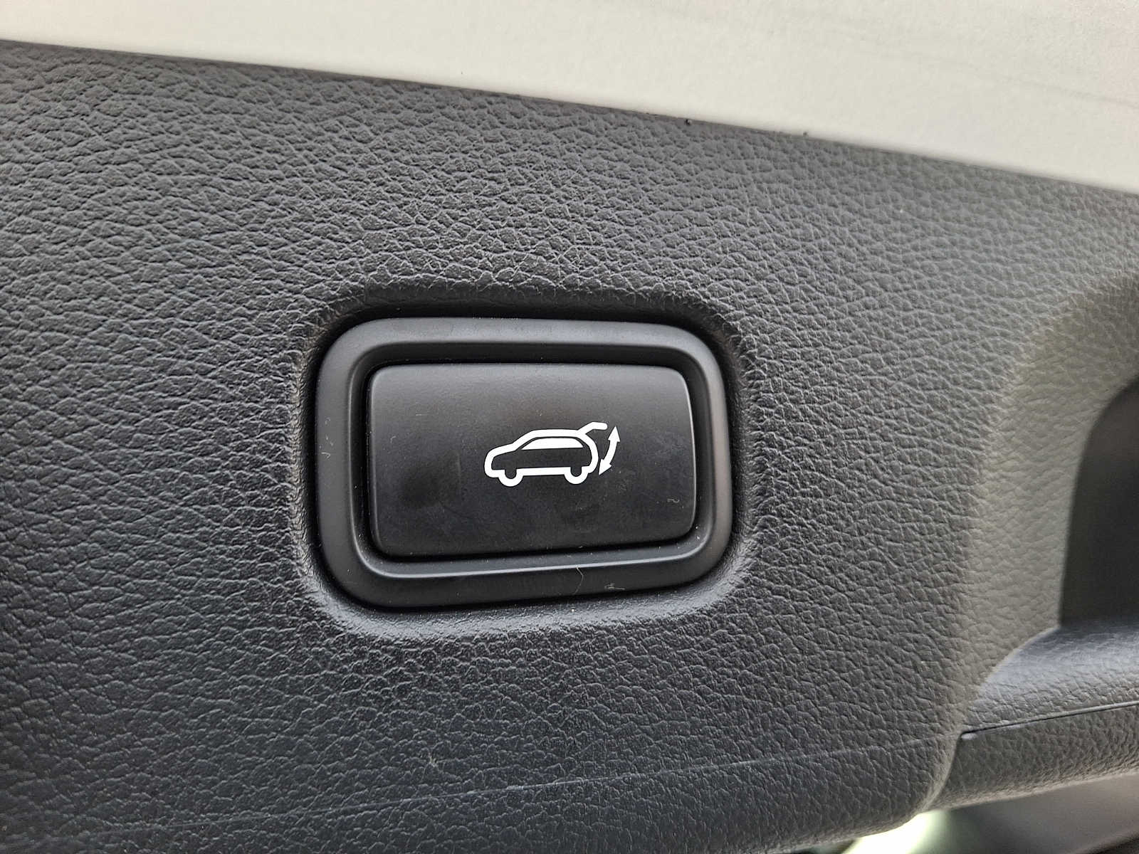 Thumbnail: 2023 Hyundai Palisade - 28