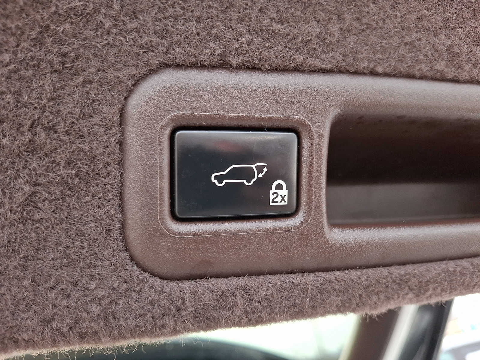 Thumbnail: 2019 Lexus RX - 28