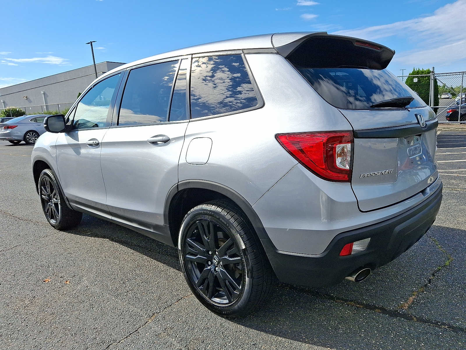 Thumbnail: 2019 Honda Passport - 6