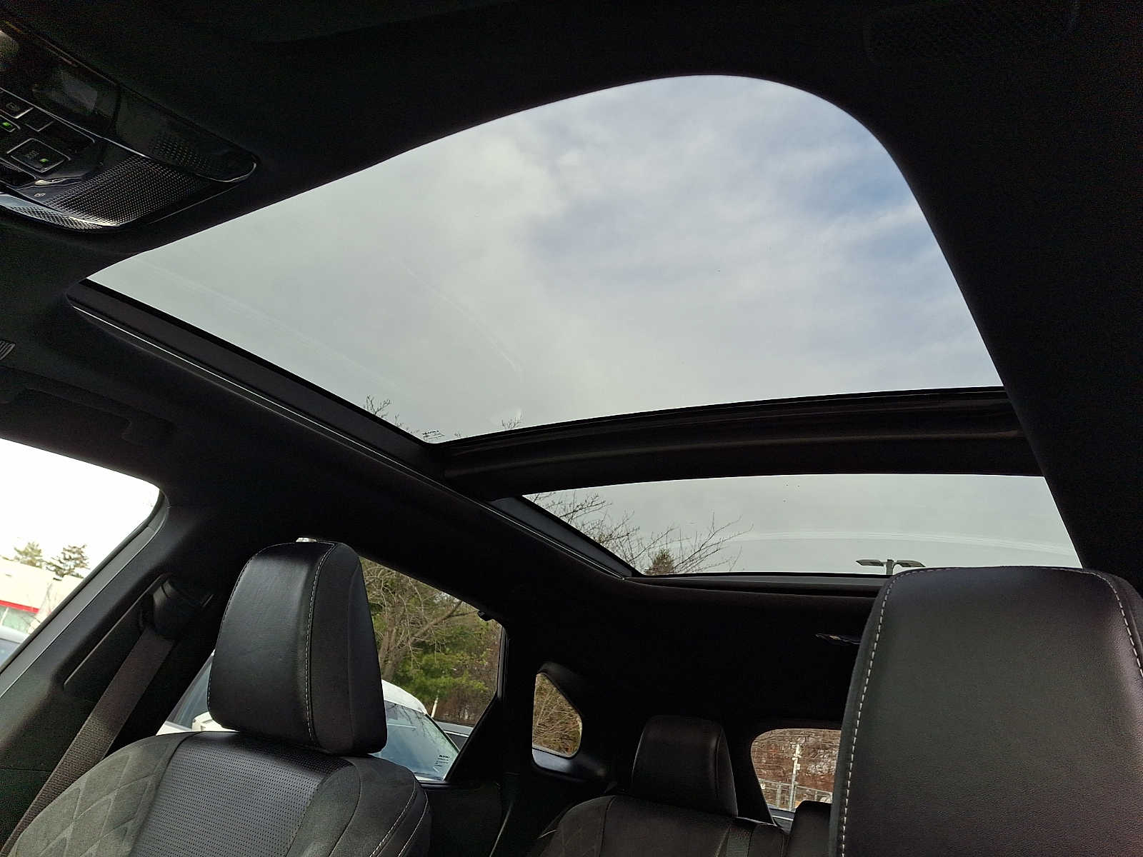 Thumbnail: 2024 Lexus RX - 12